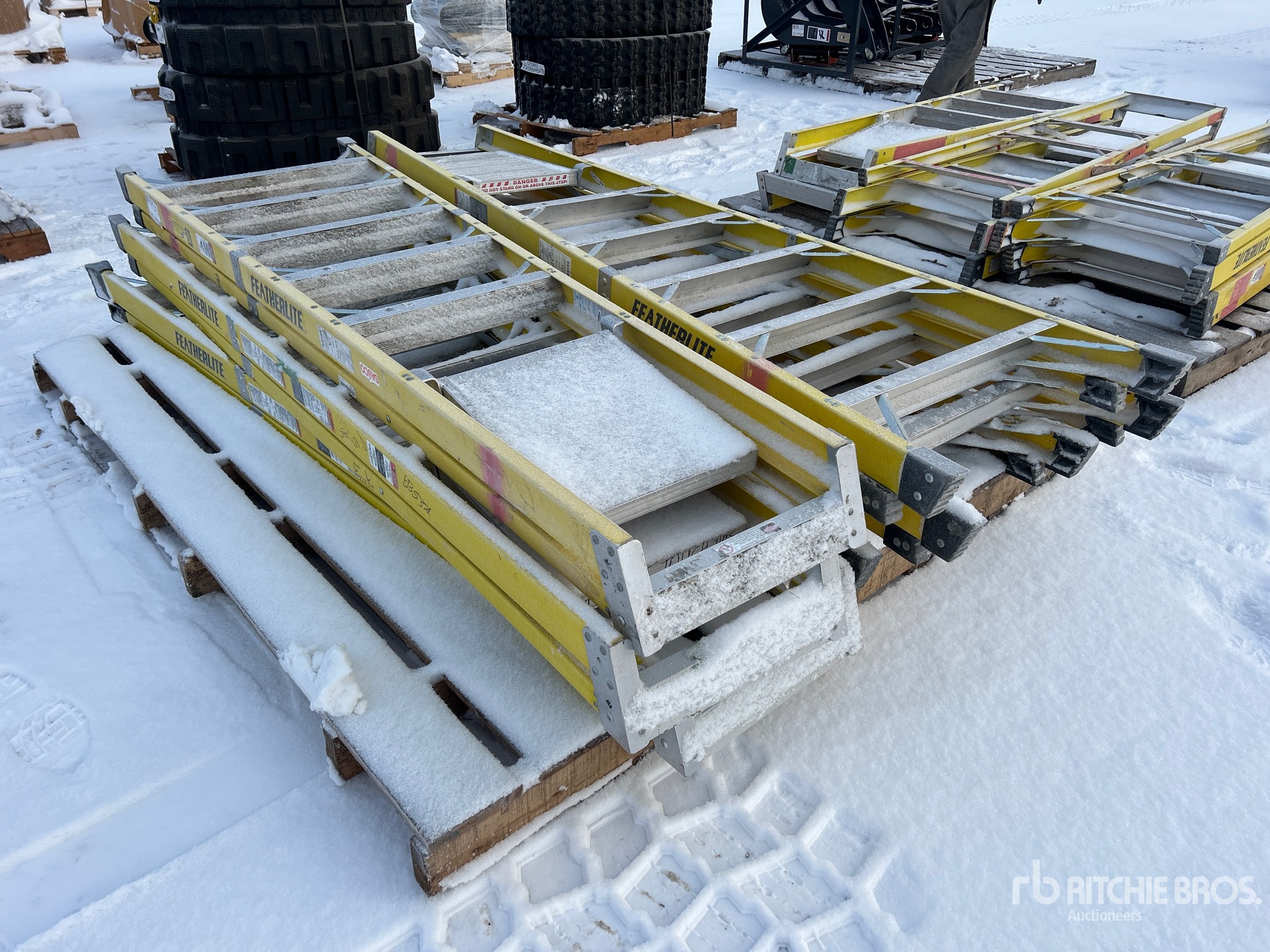 Aspect général with Image, coin avant droit