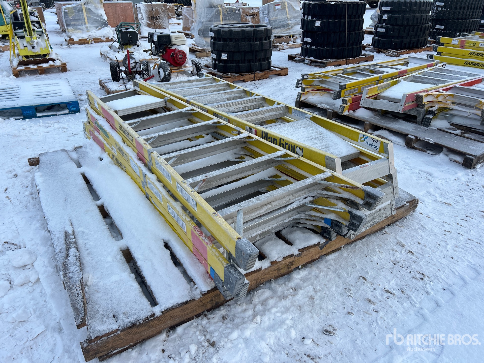 Aspect général with Image, coin arrière gauche