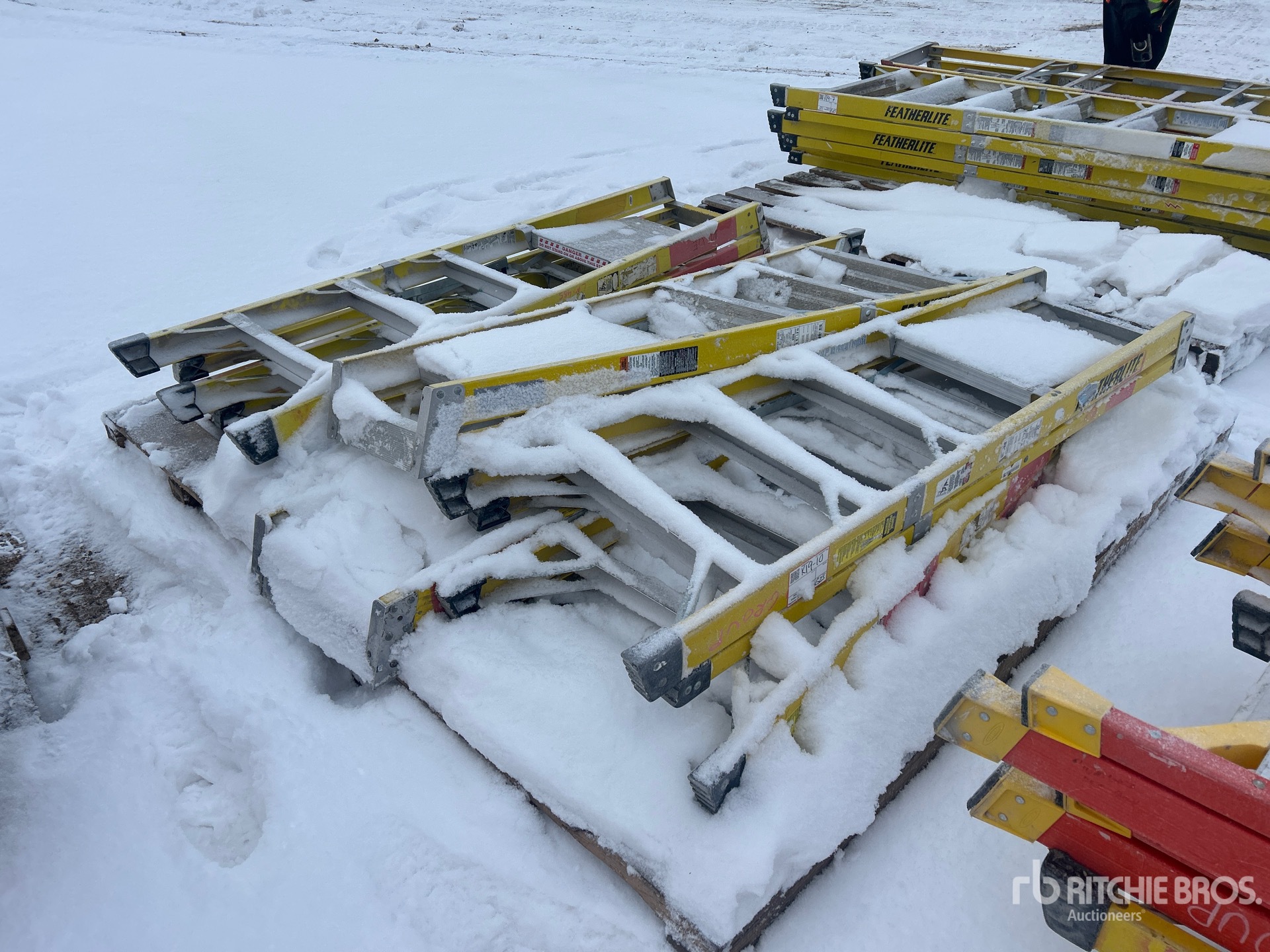 Aspect général with Image, coin arrière gauche