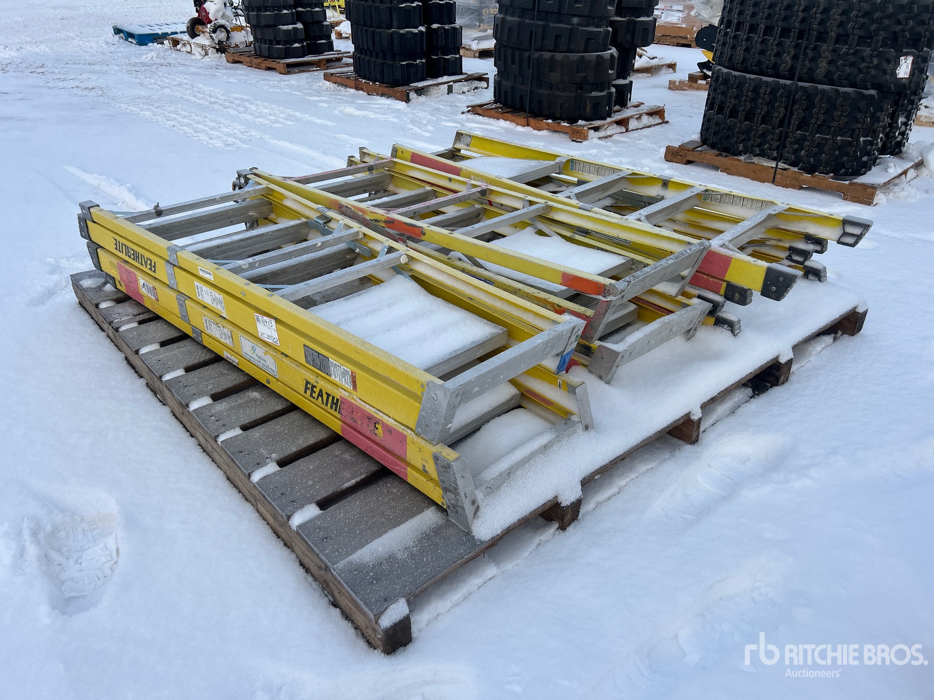 Aspect général with Image, coin avant droit