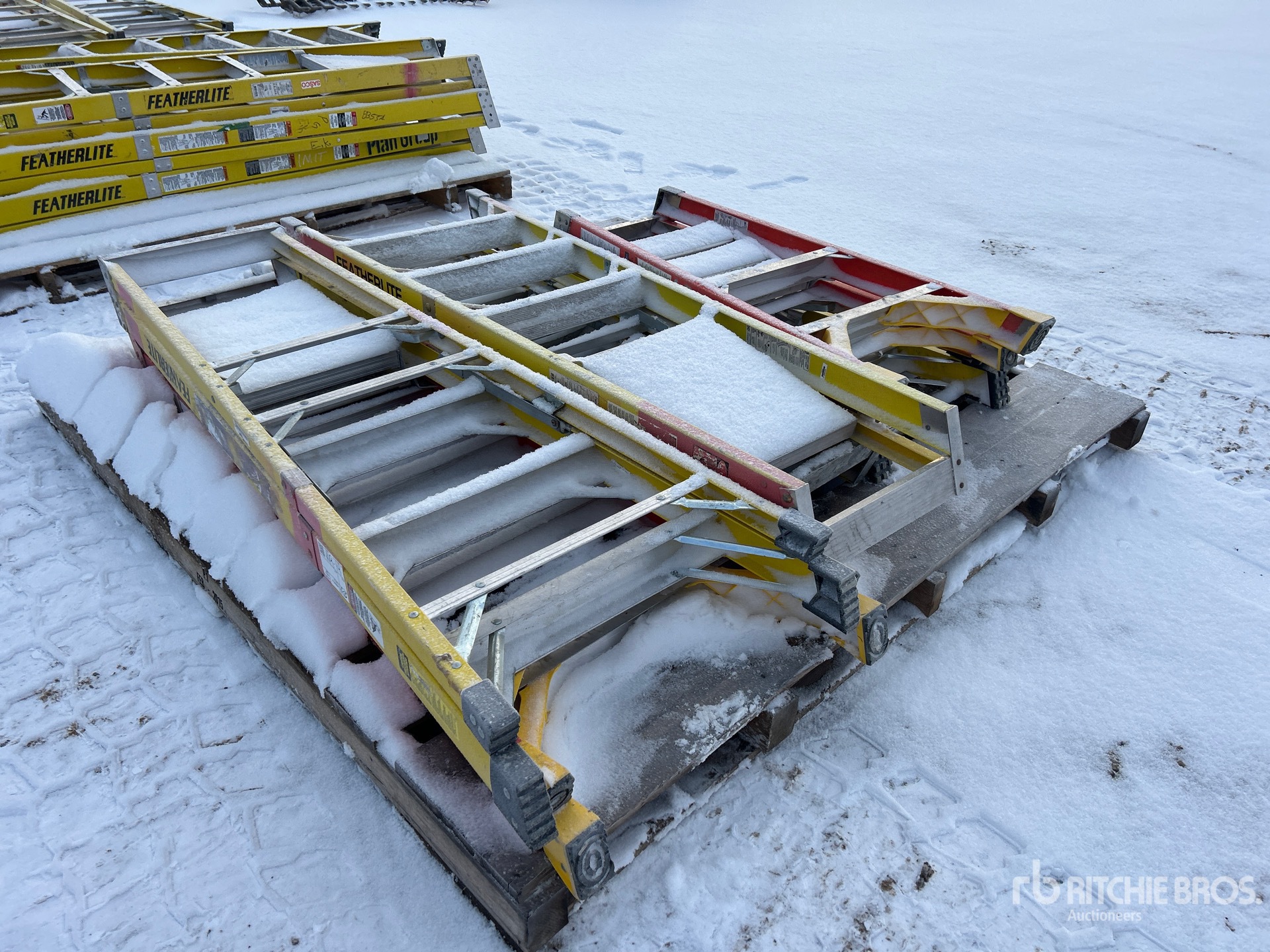 Aspect général with Image, coin arrière gauche