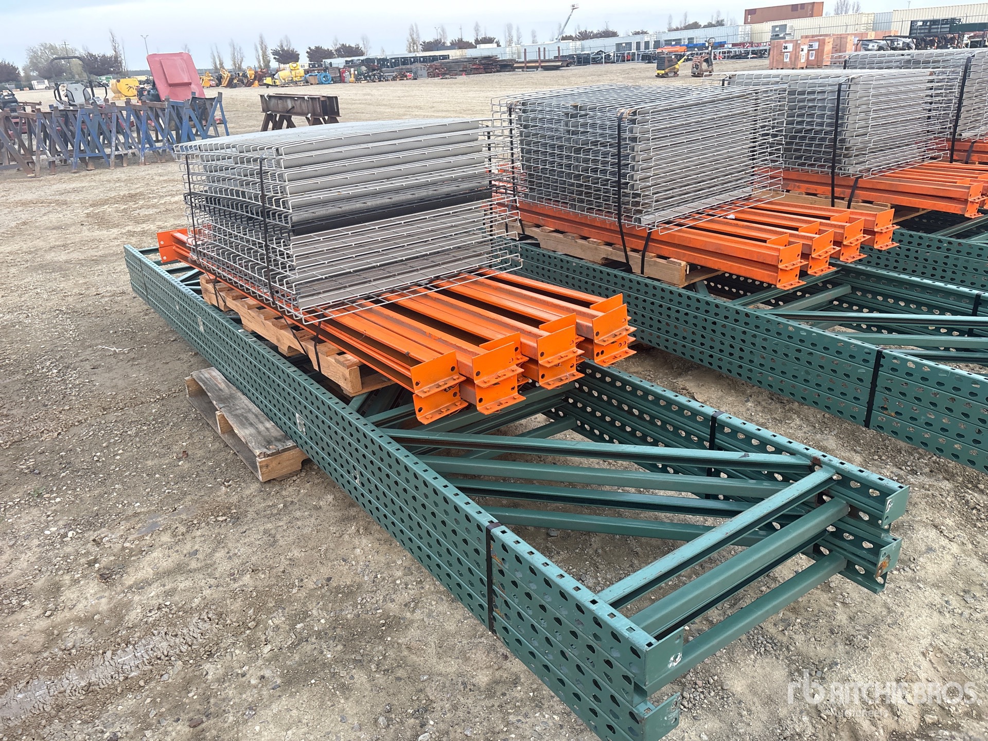 General Appearance with Foto, angolo anteriore destro