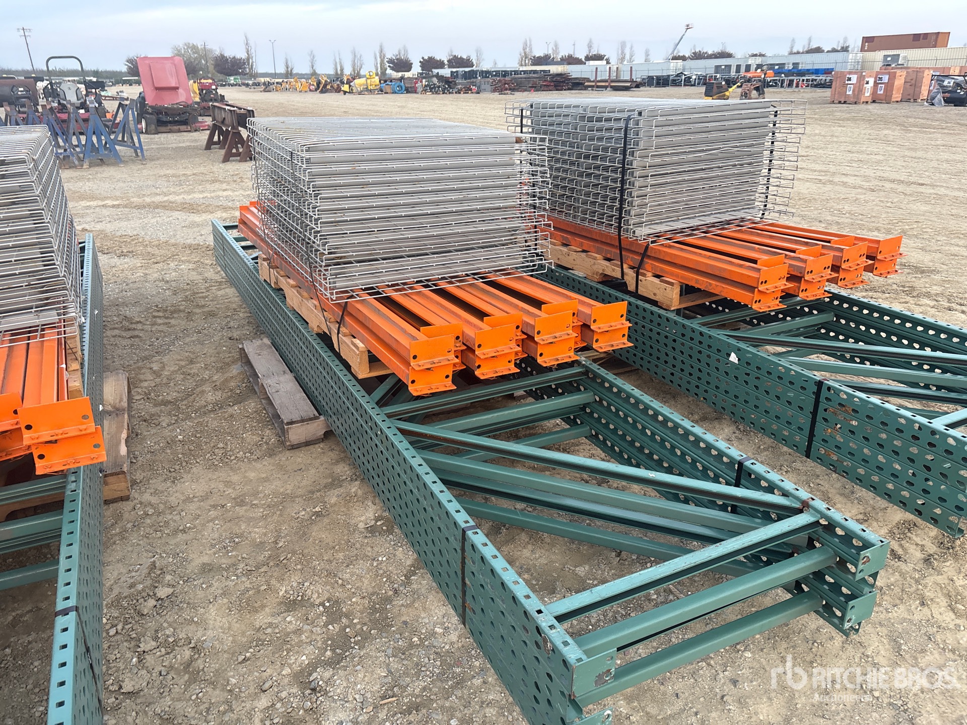 General Appearance with Foto, angolo anteriore destro