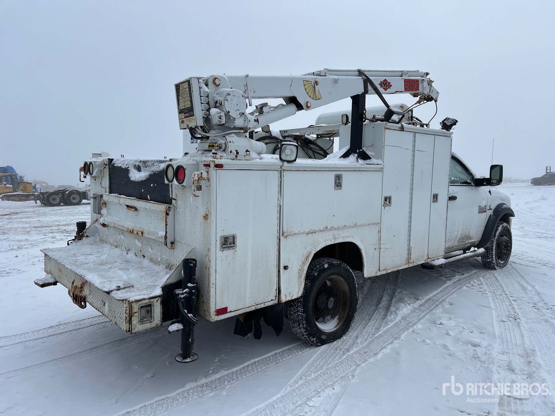 General Appearance with Picture, Right Rear Corner