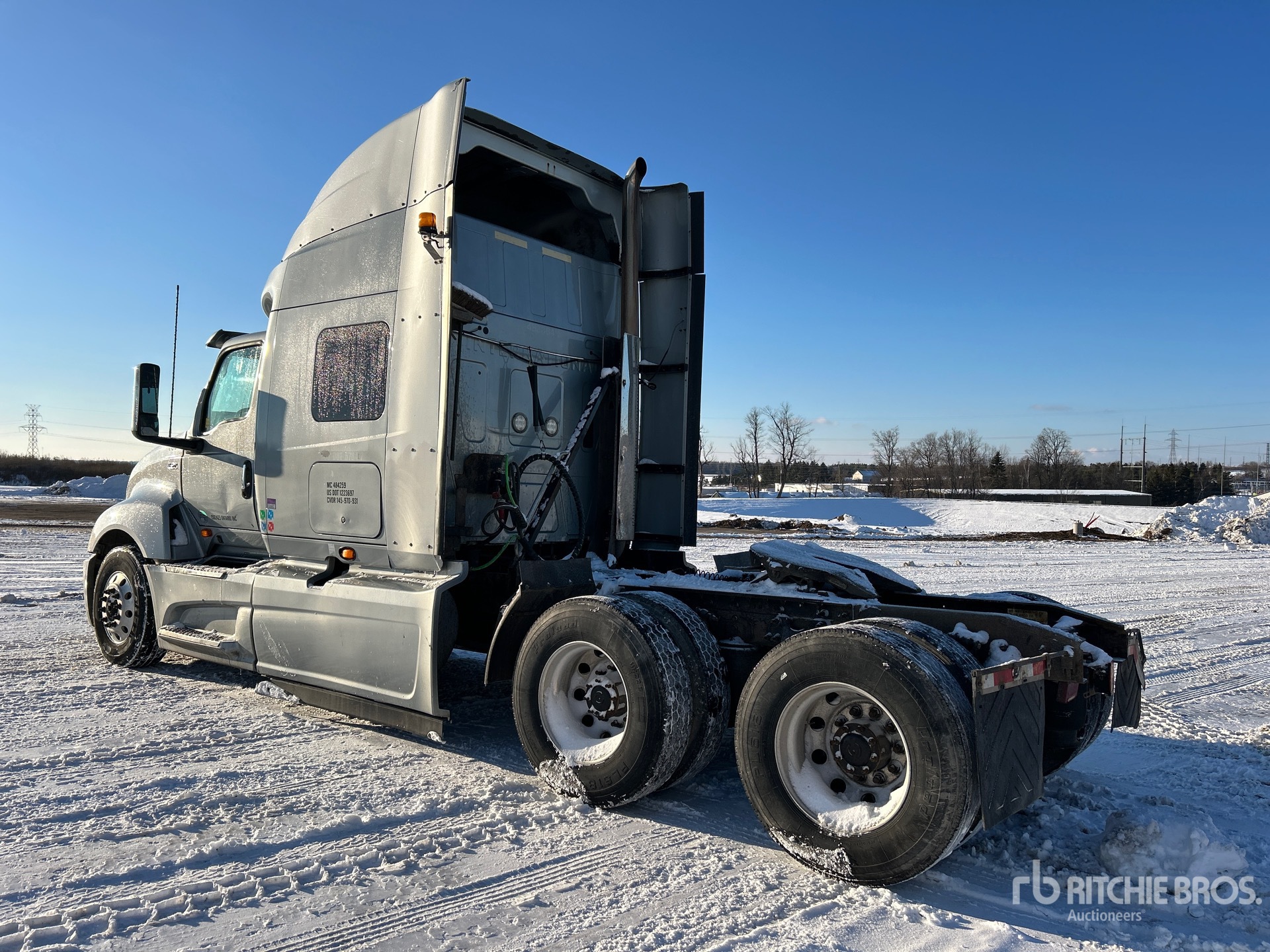 Aspect général with Image, coin arrière gauche