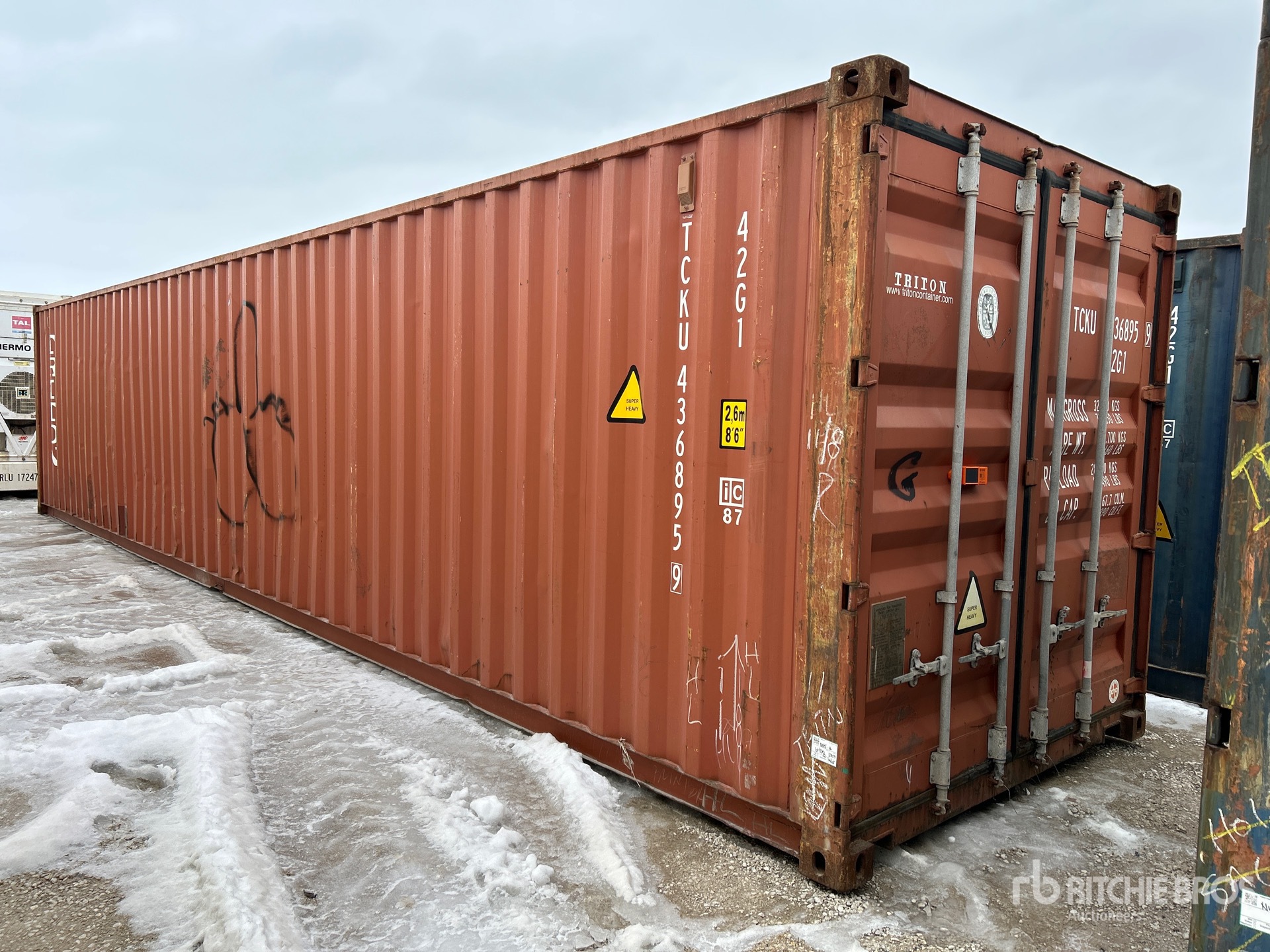 General Appearance with Picture, Right Front Corner