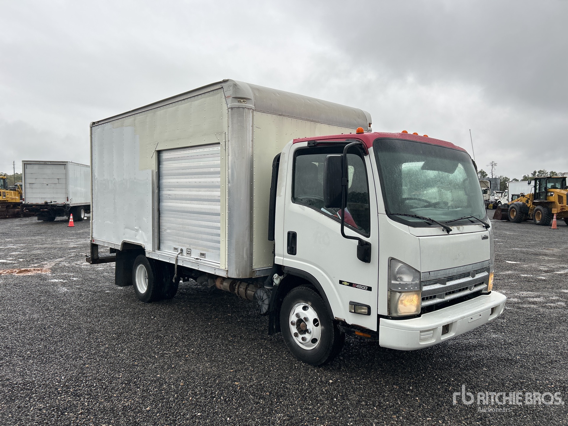 Aspect général with Image, coin avant droit