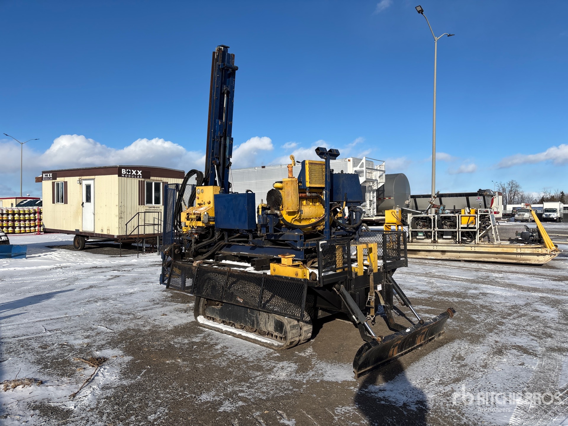 General Appearance with Imagen: esquina delantera derecha