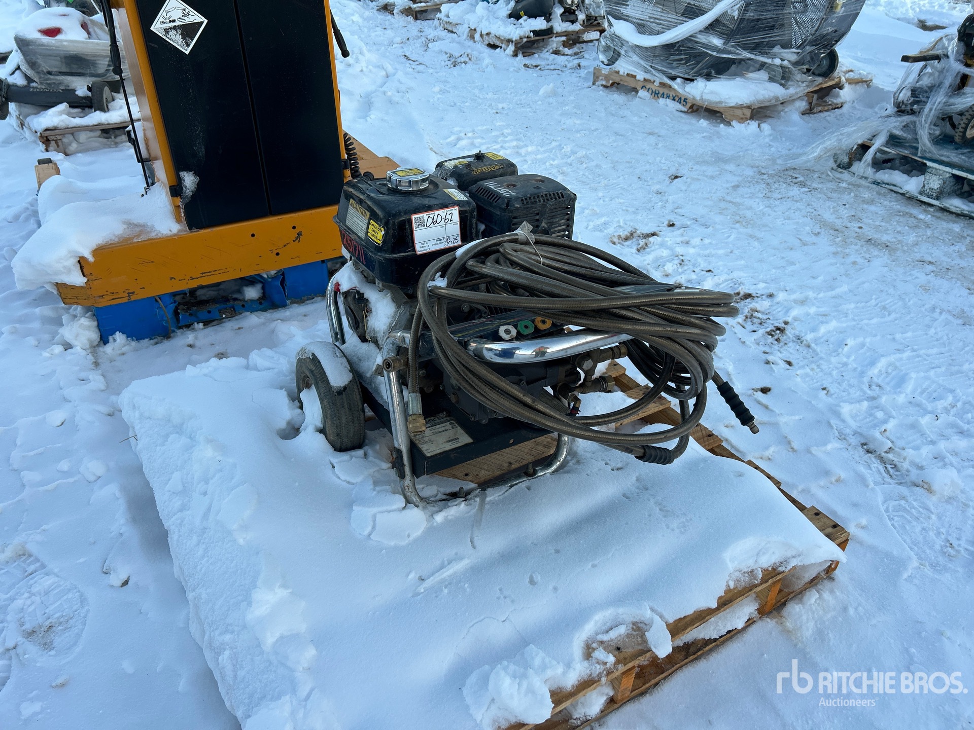 Aspect général with Image, coin arrière gauche