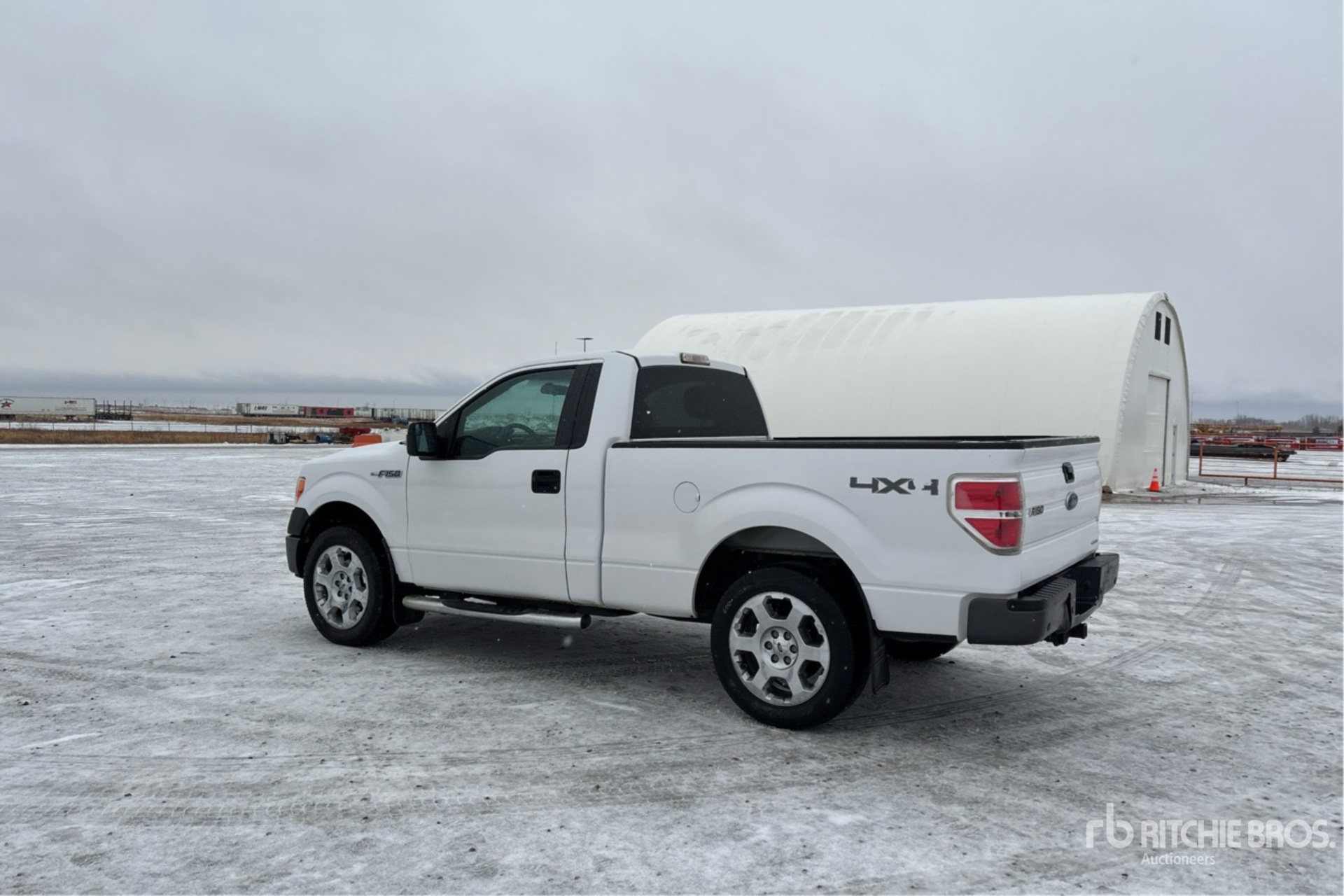 General Appearance with Imagen: esquina trasera izquierda