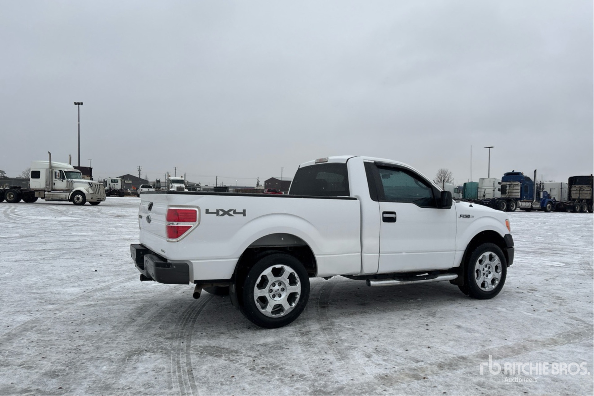 General Appearance with Imagen: esquina trasera derecha