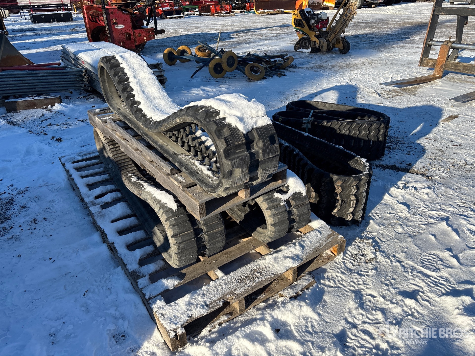 General Appearance with Bild, Ecke hinten rechts