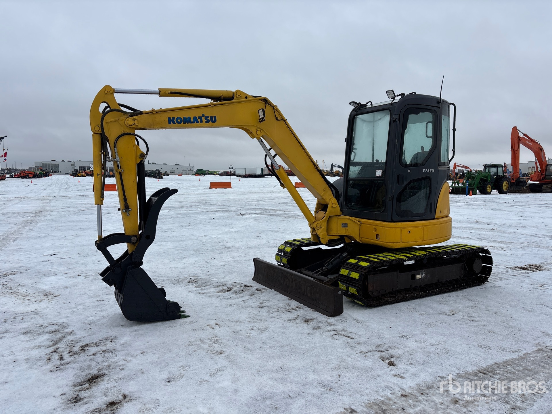 General Appearance with Picture, Left Front Corner