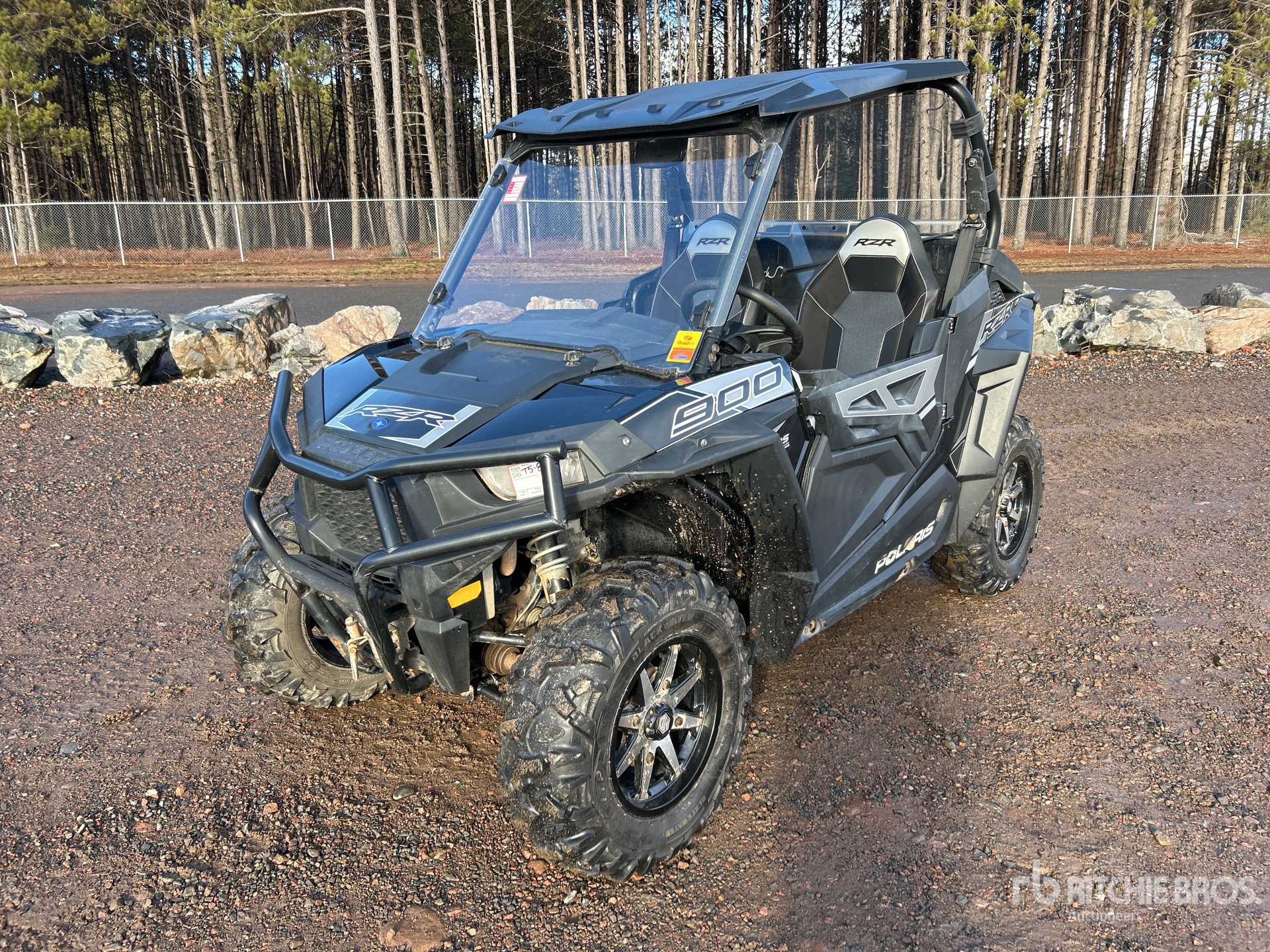 General Appearance with Featured Photo