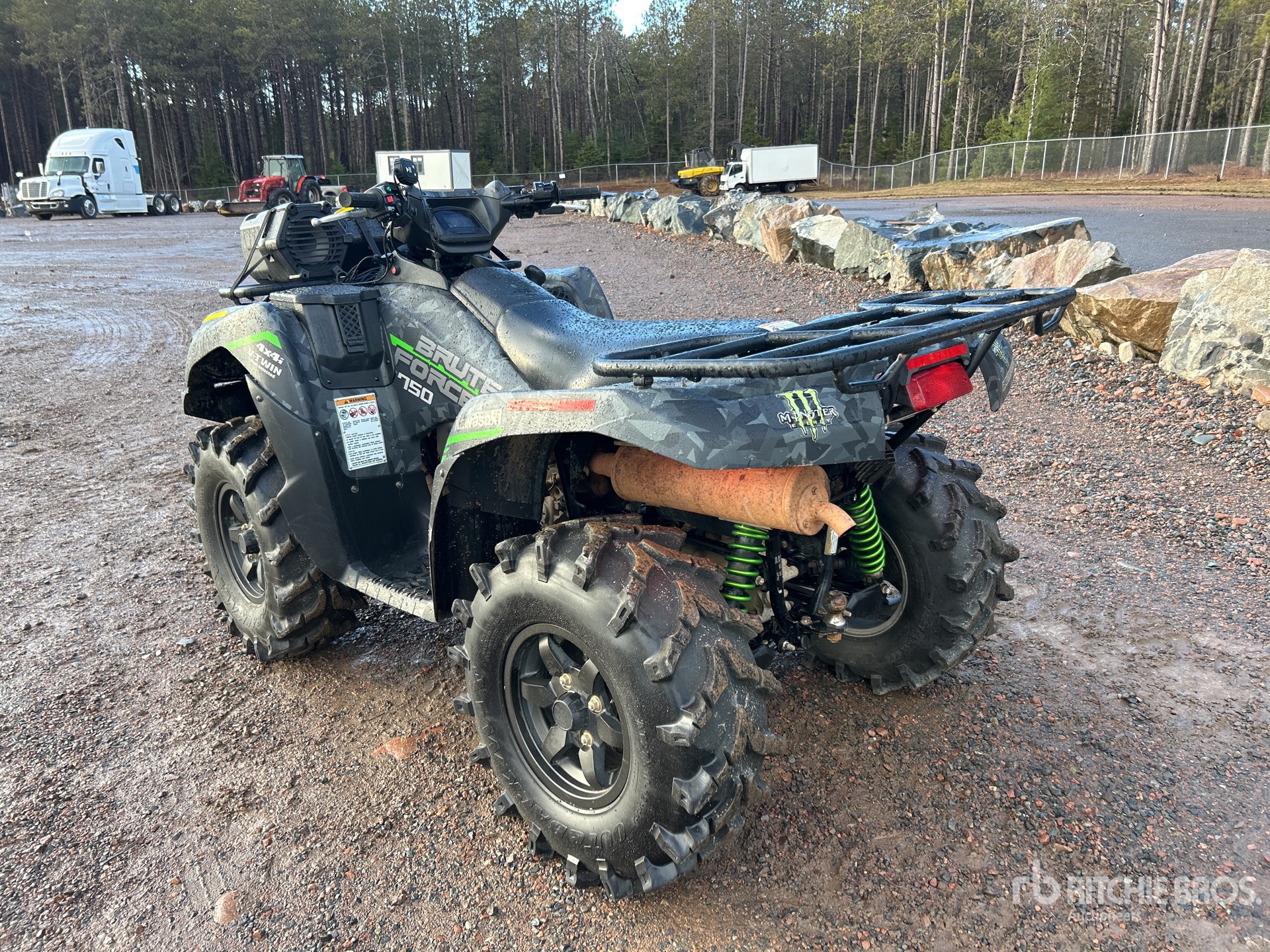 General Appearance with Picture, Left Rear Corner