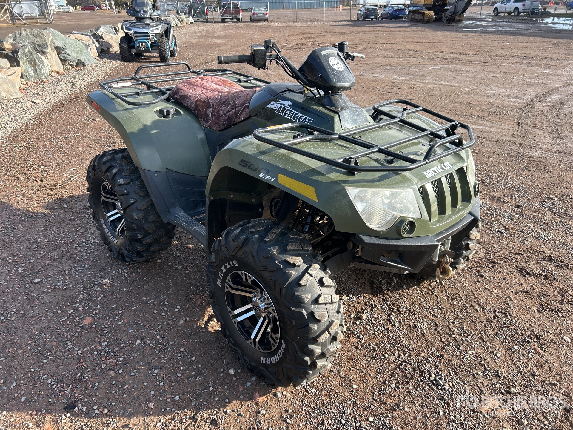 General Appearance with Picture, Right Front Corner