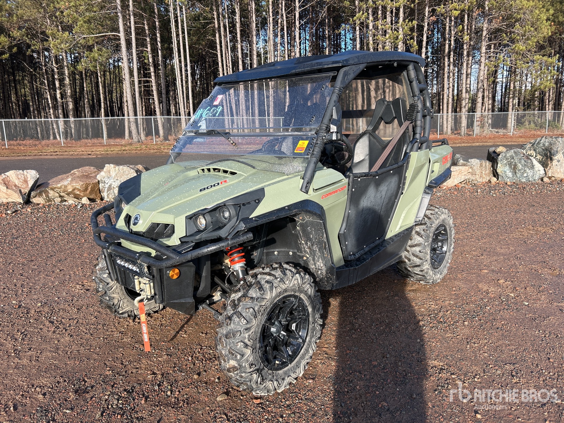 General Appearance with Featured Photo