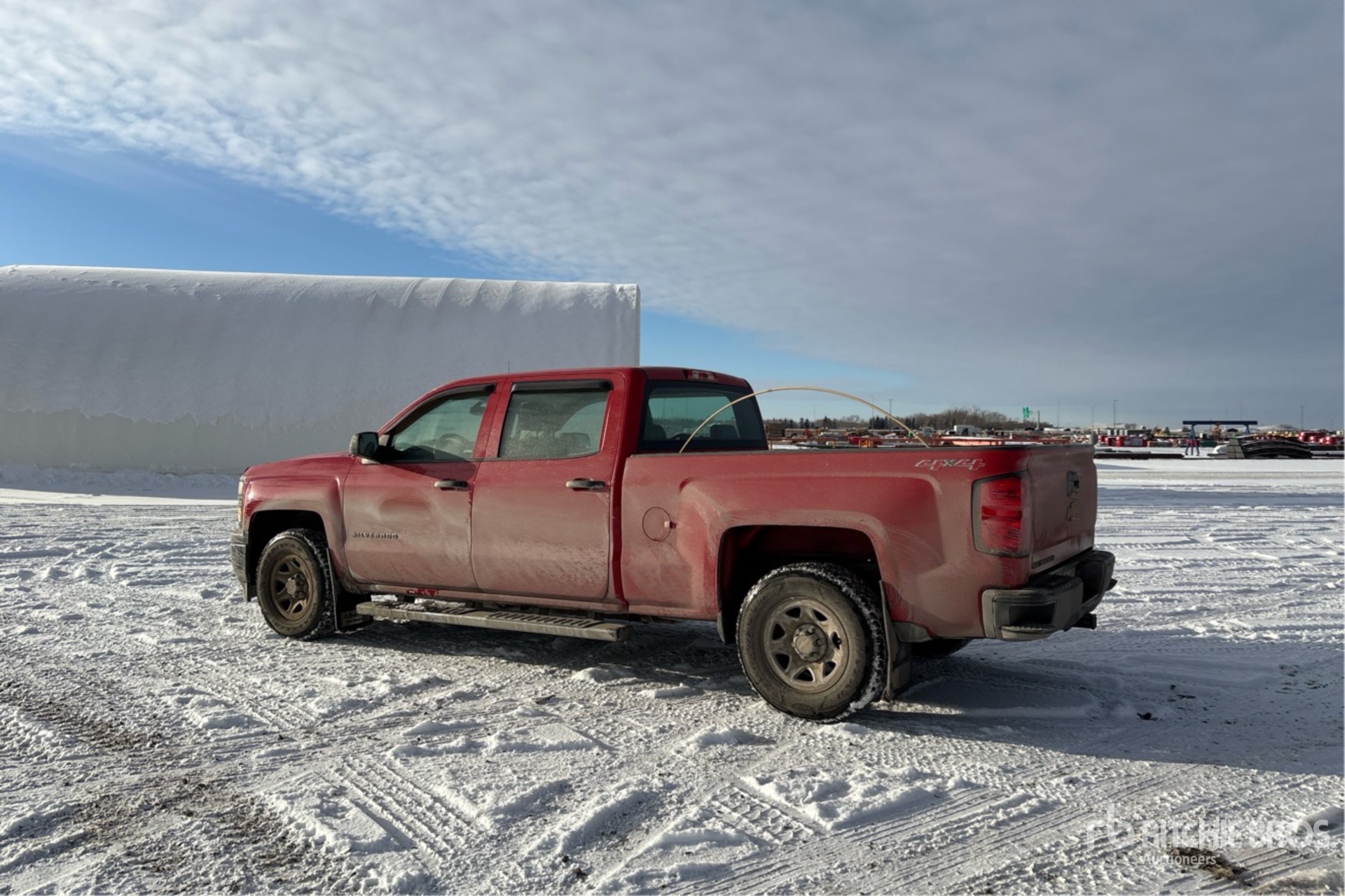 General Appearance with Picture, Left Rear Corner