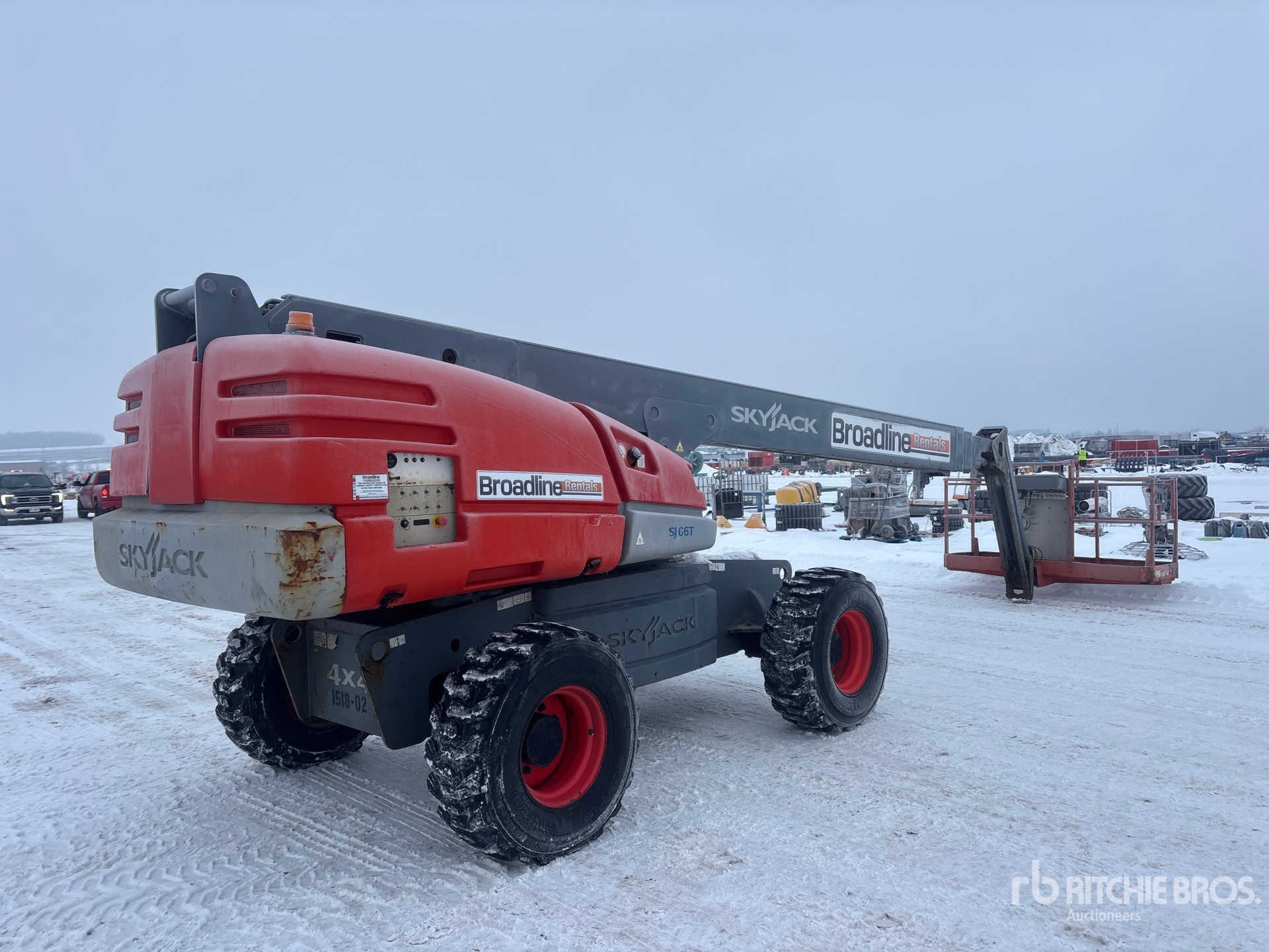 General Appearance with Picture, Right Rear Corner