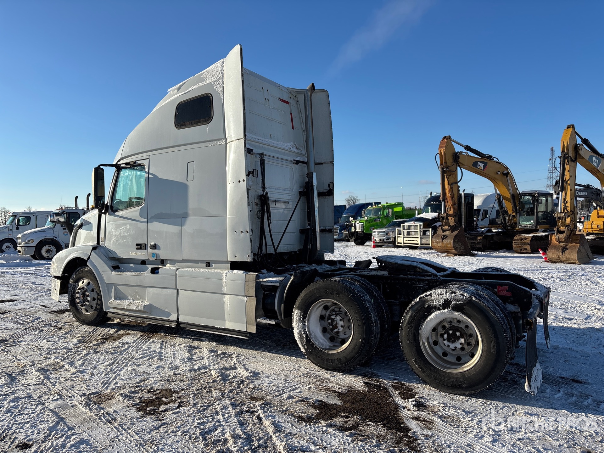 Aspect général with Image, coin arrière gauche