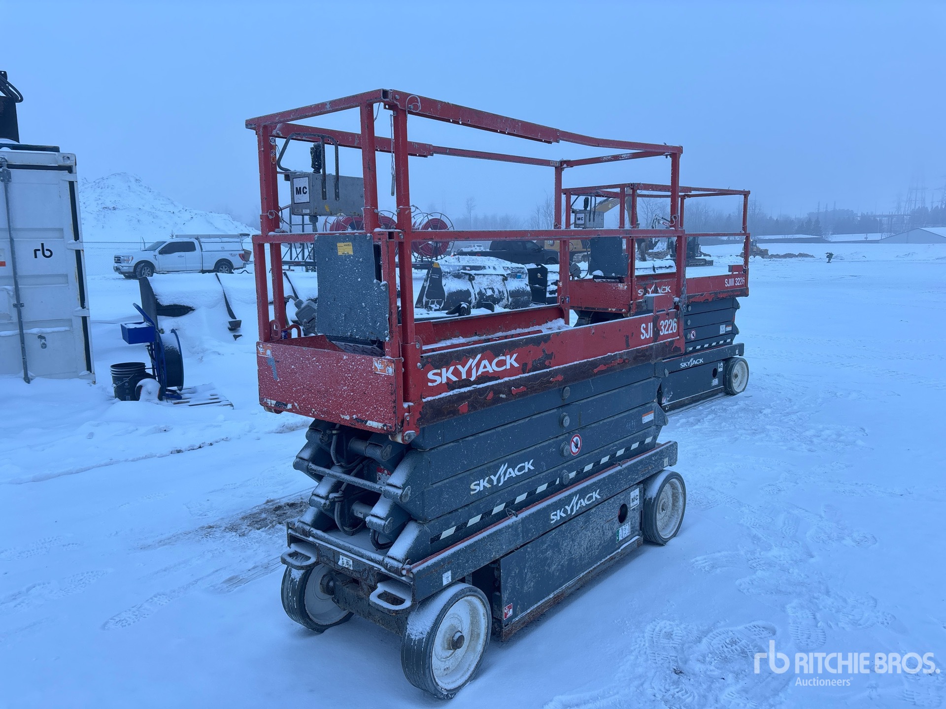 Aspect général with Image, coin arrière droit