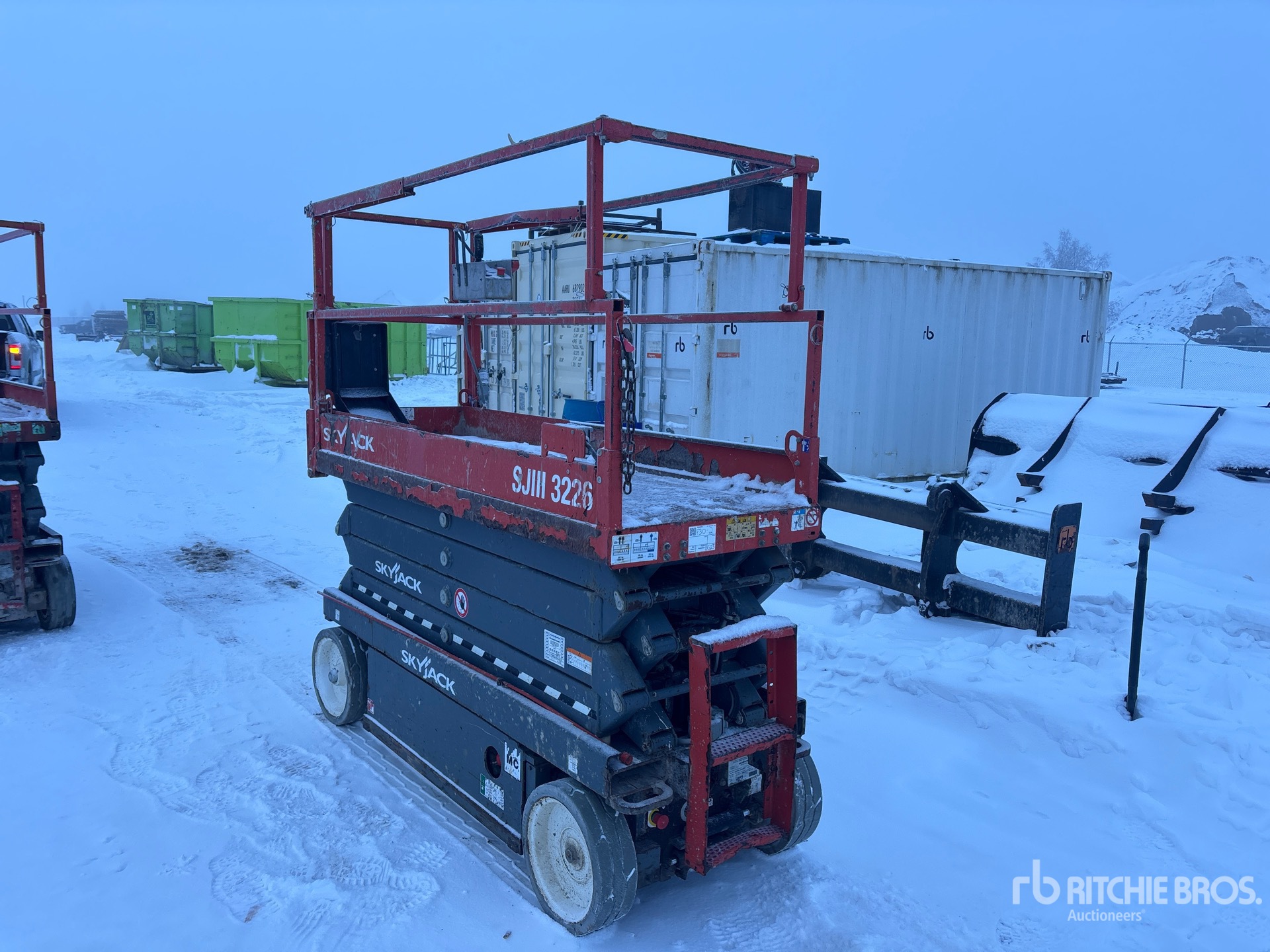 General Appearance with Picture, Right Front Corner