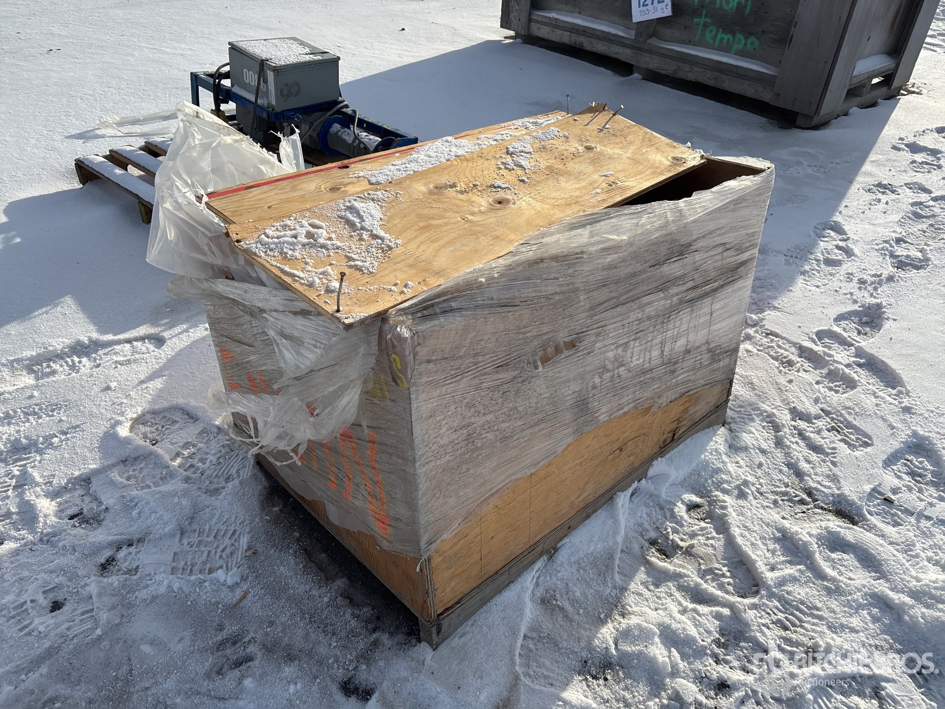 Aspect général with Image, coin arrière droit