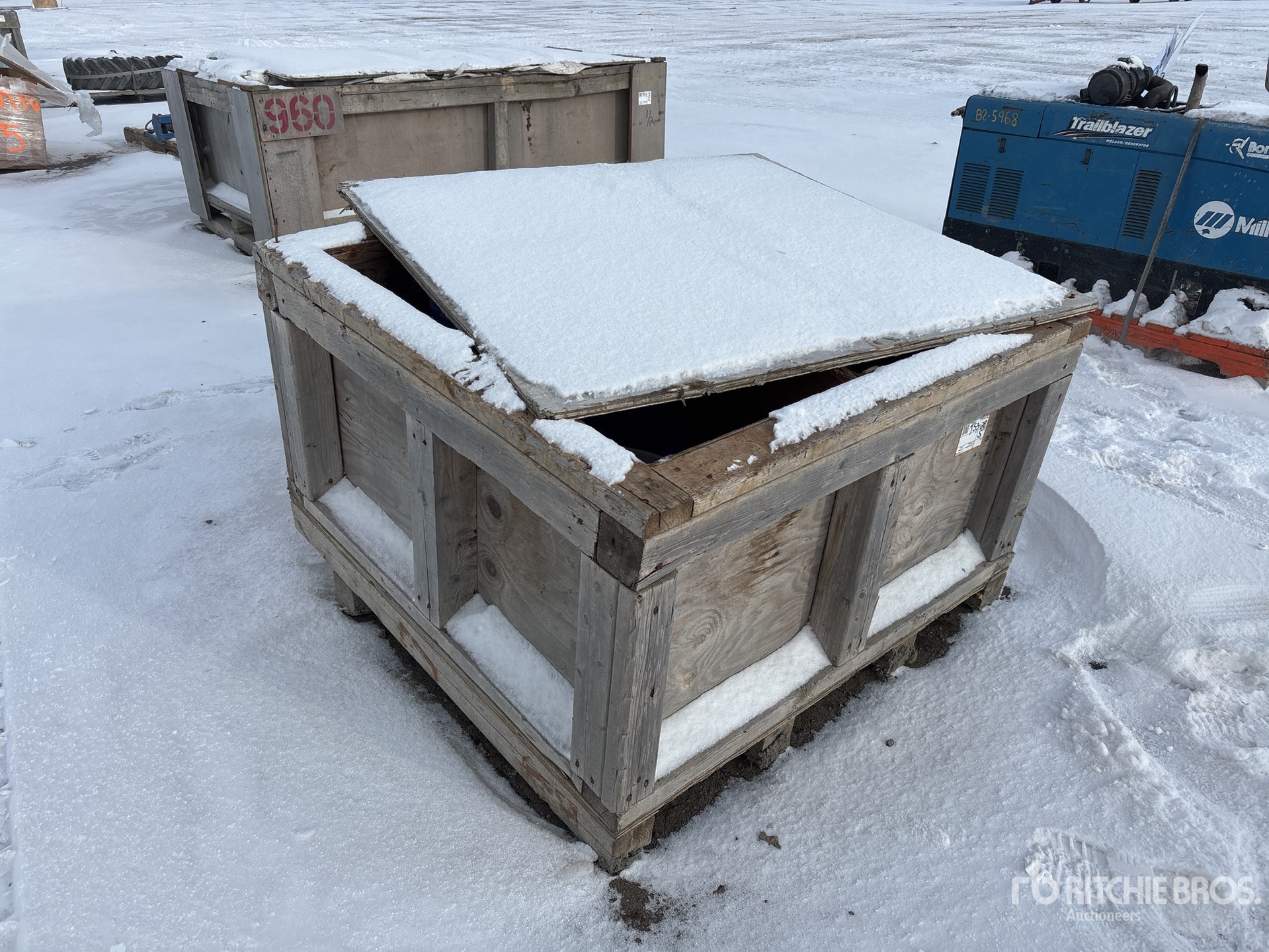 Aspect général with Image, coin avant droit