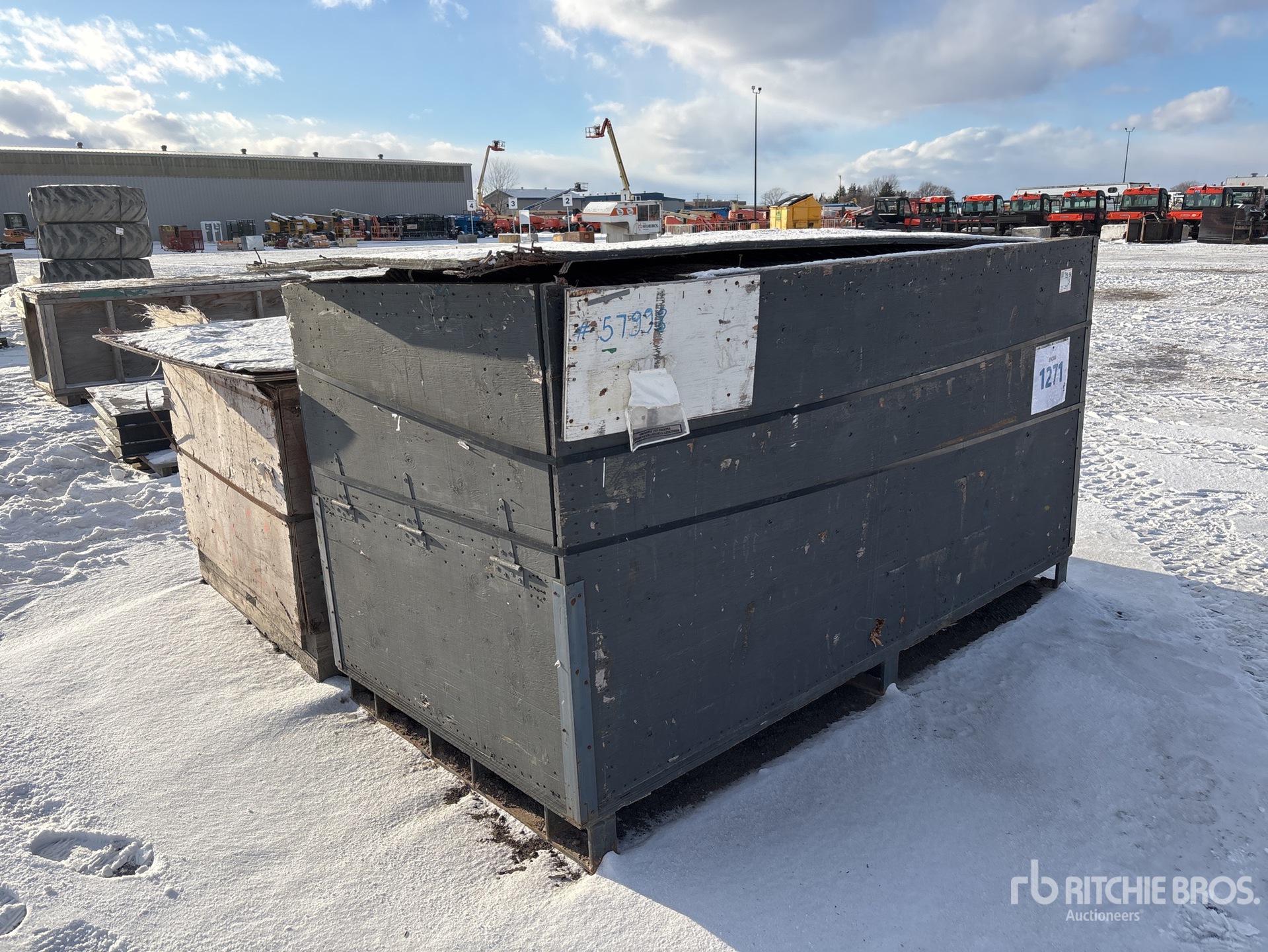 General Appearance with Bild, Ecke vorne rechts