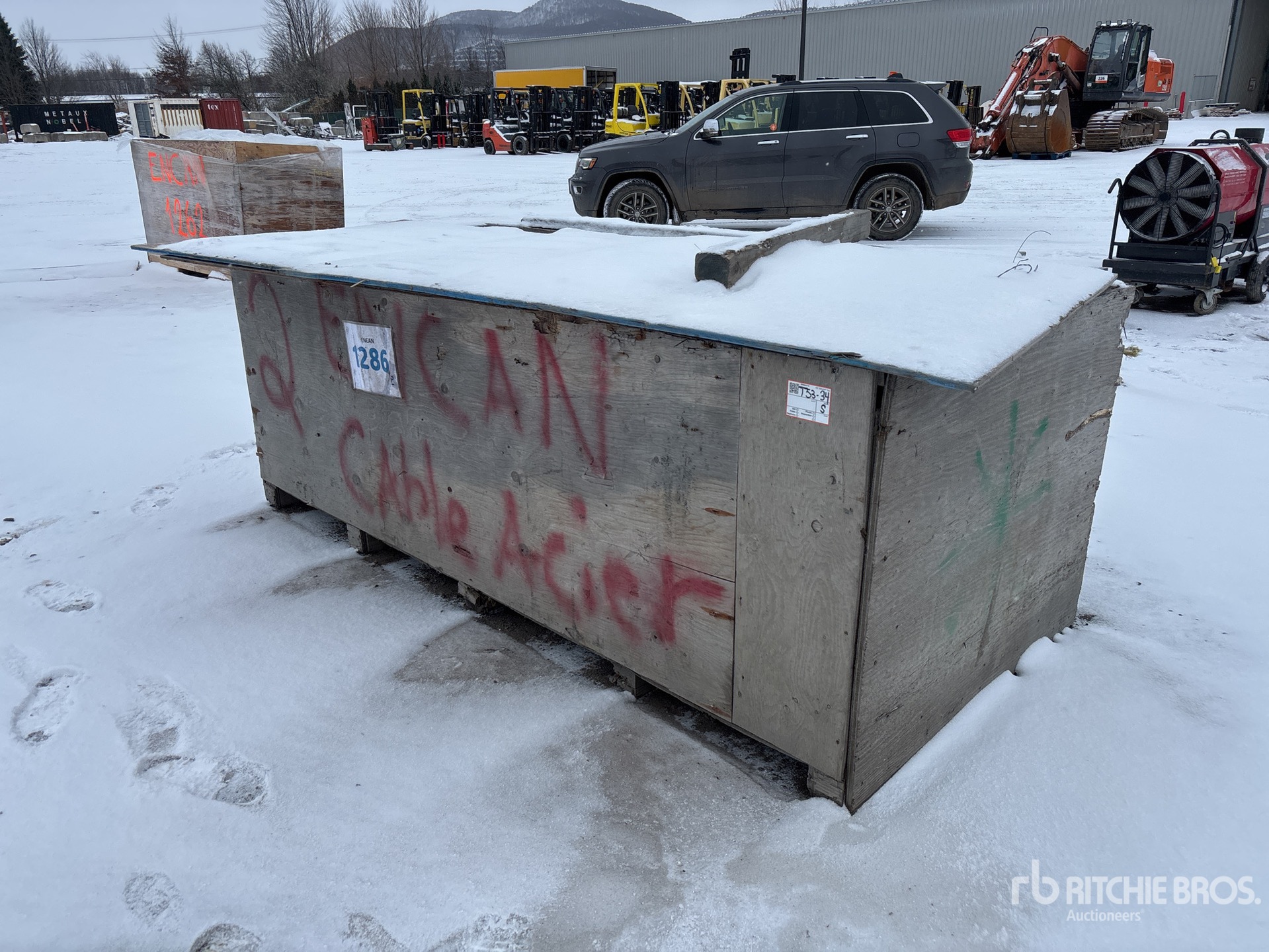 General Appearance with Picture, Left Front Corner