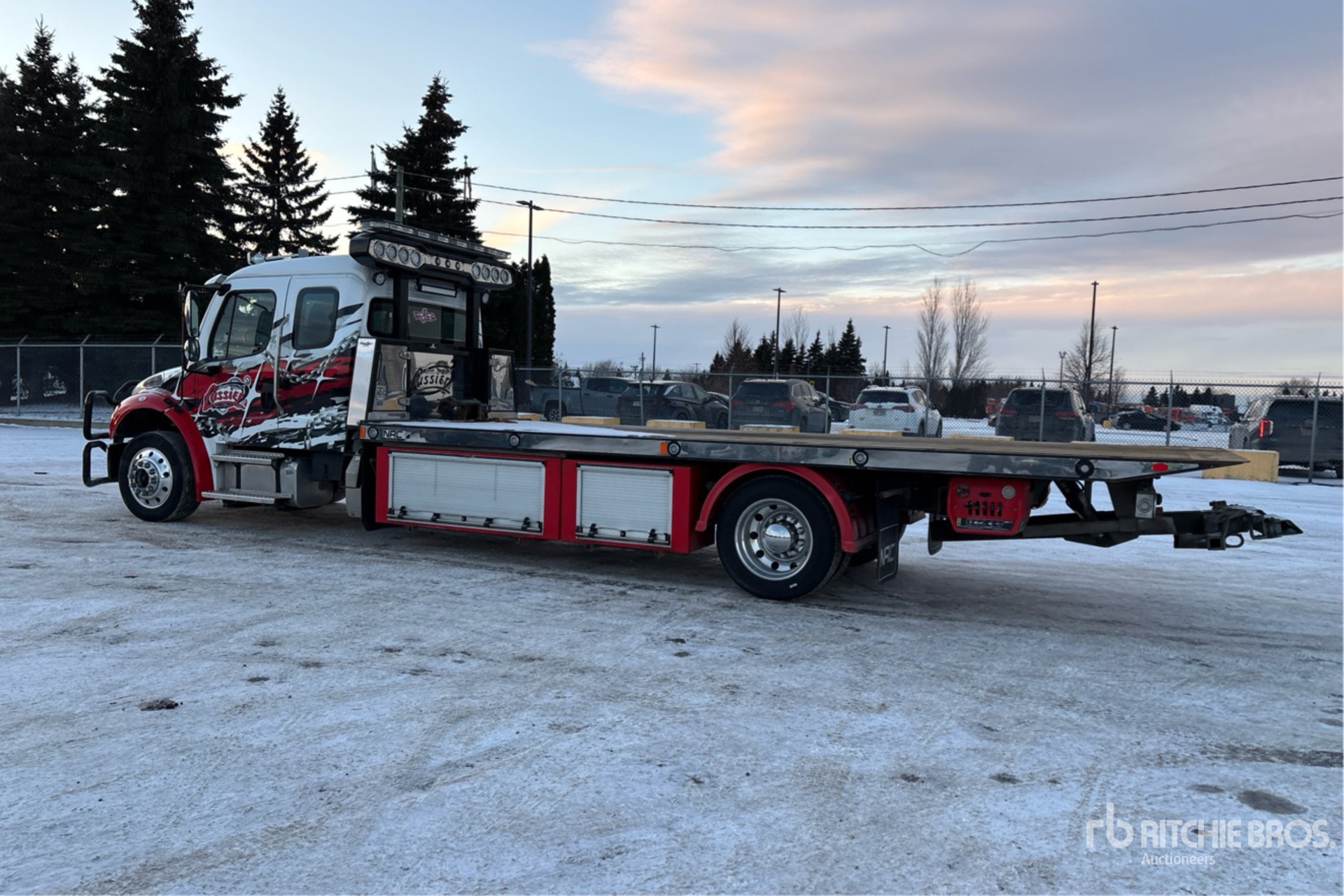 General Appearance with Bild, Ecke hinten links