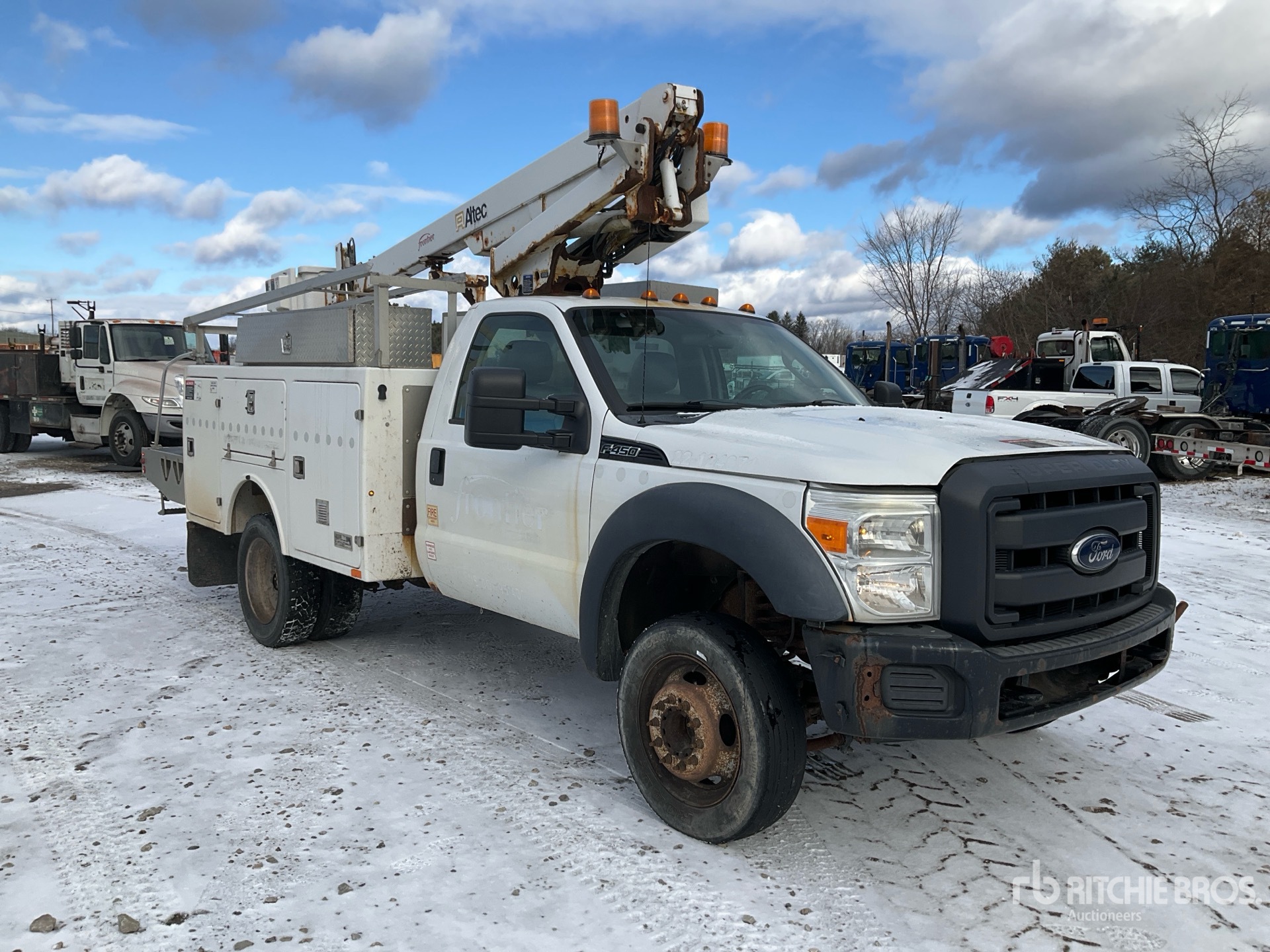 General Appearance with Picture, Right Front Corner