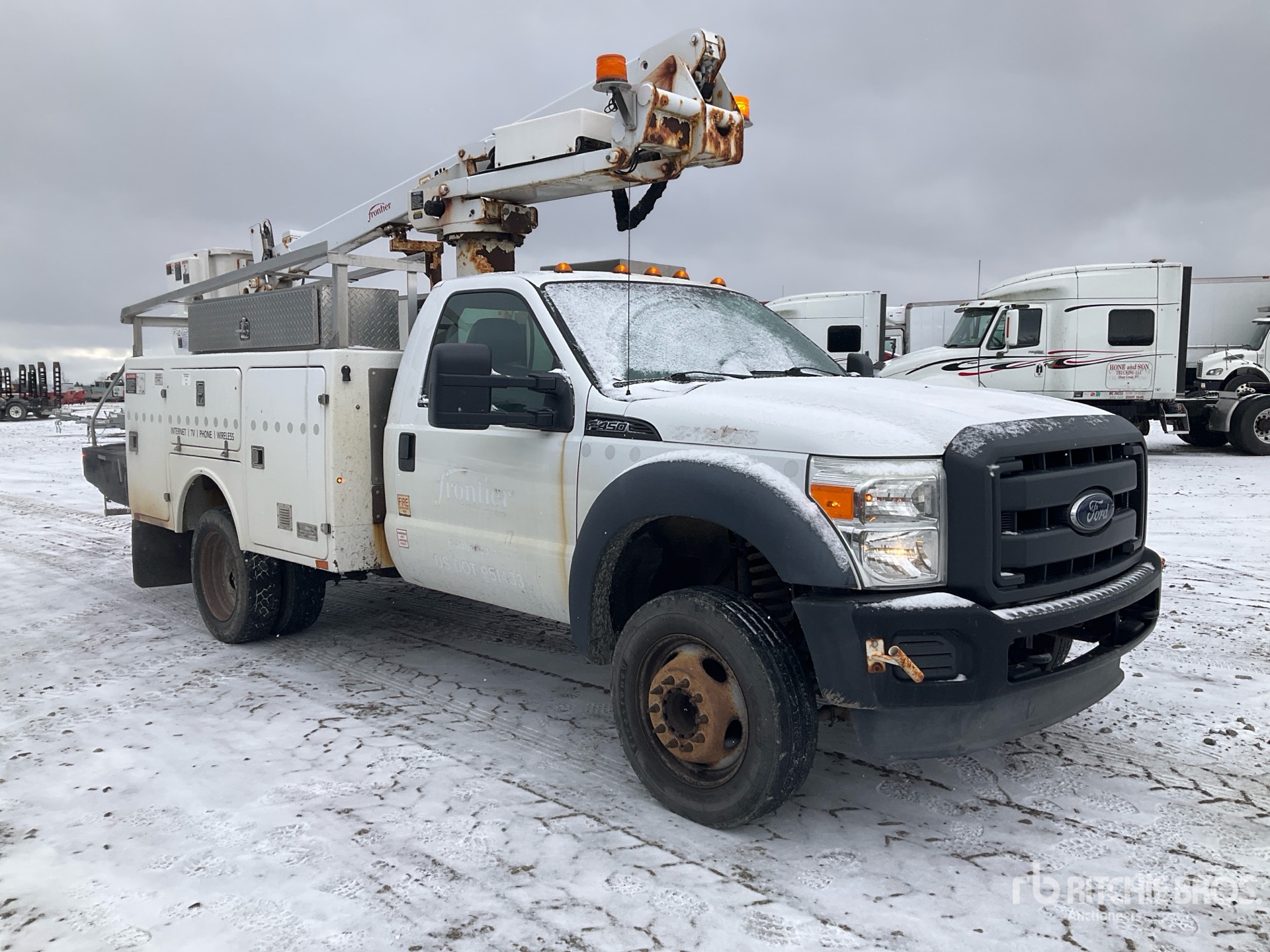 General Appearance with Picture, Right Front Corner