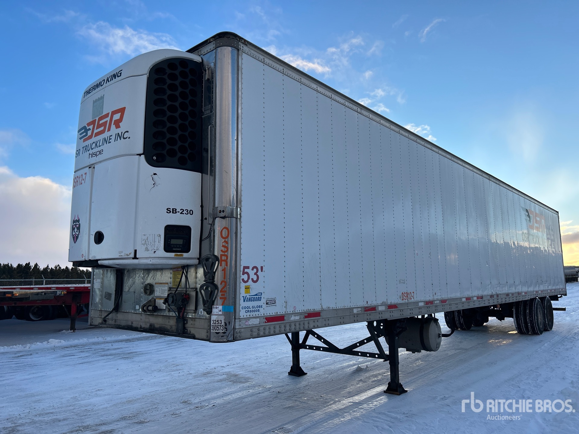 General Appearance with Bild, Ecke vorne links