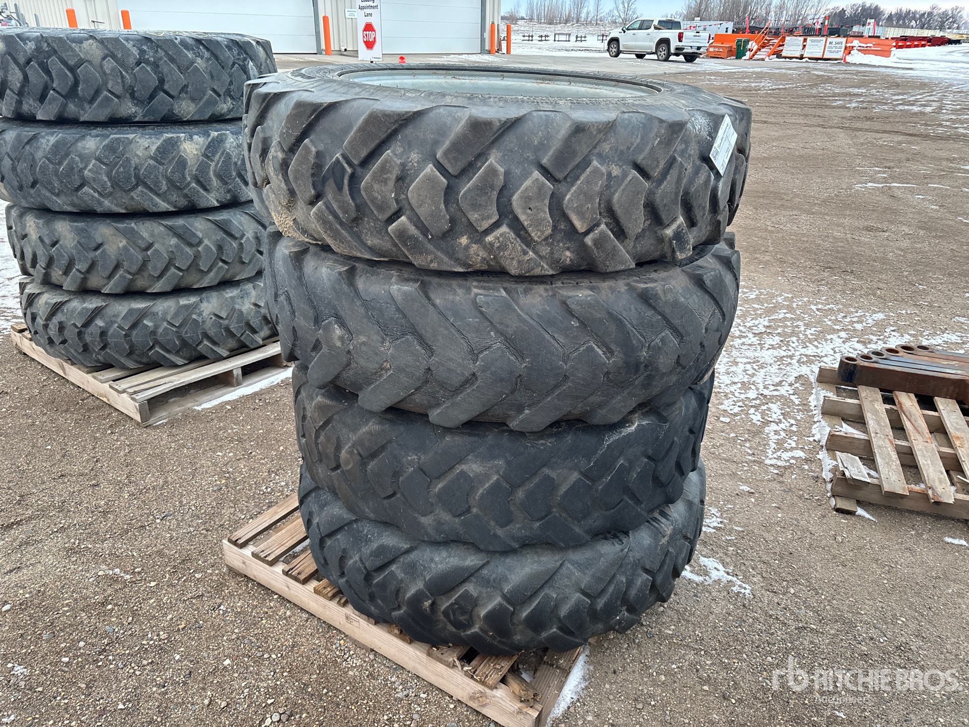 General Appearance with Imagen: esquina trasera derecha