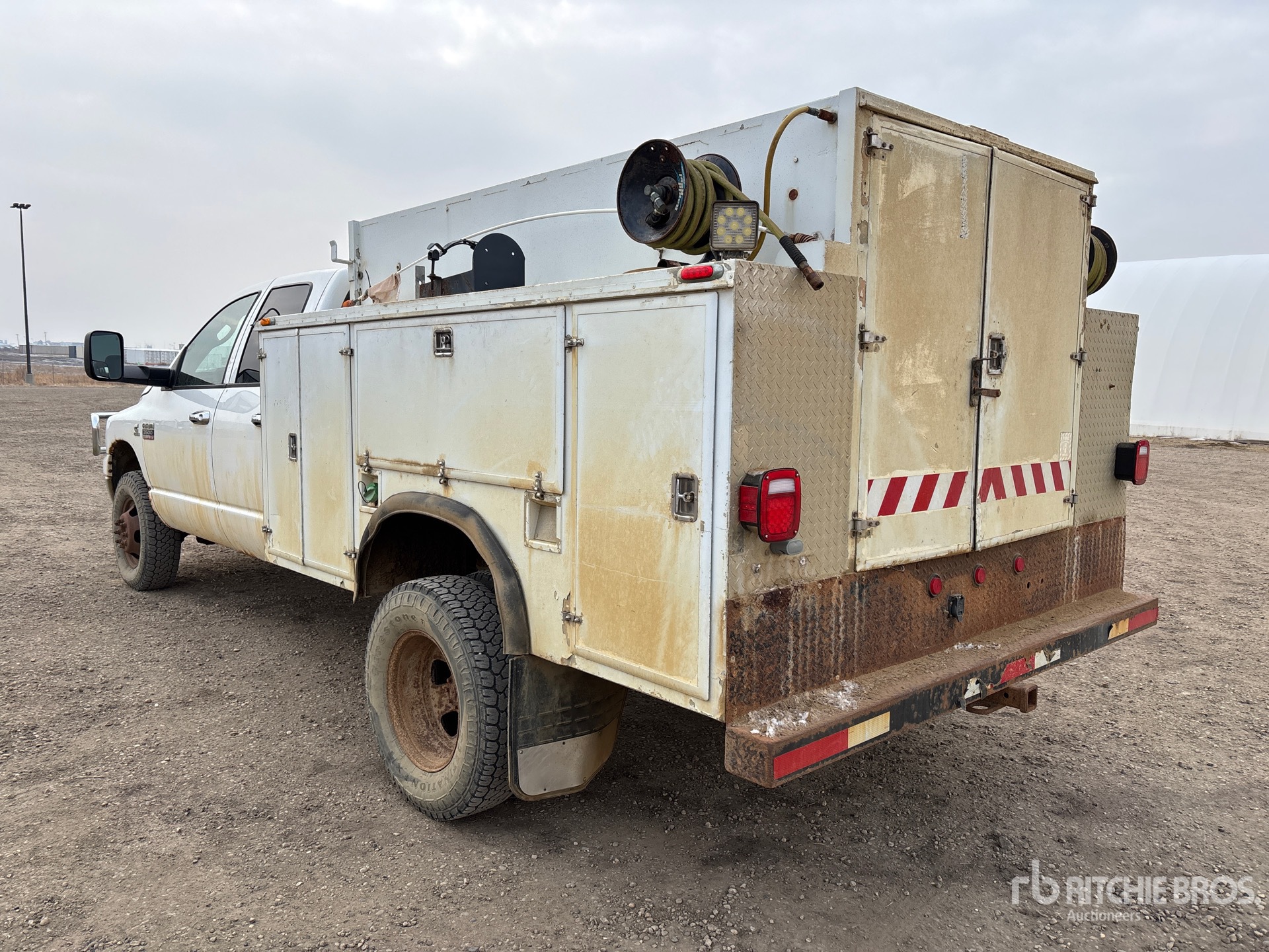 General Appearance with Picture, Left Rear Corner