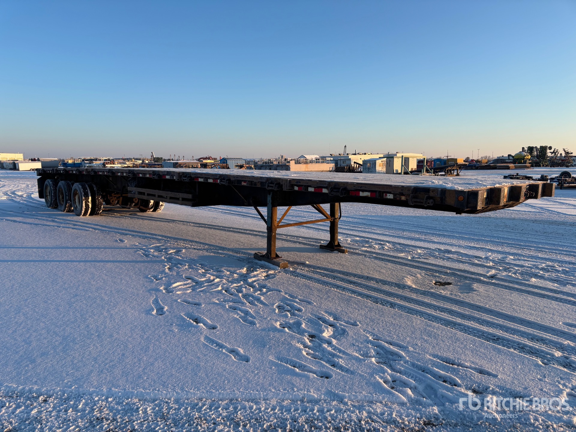 General Appearance with Imagen: esquina delantera derecha