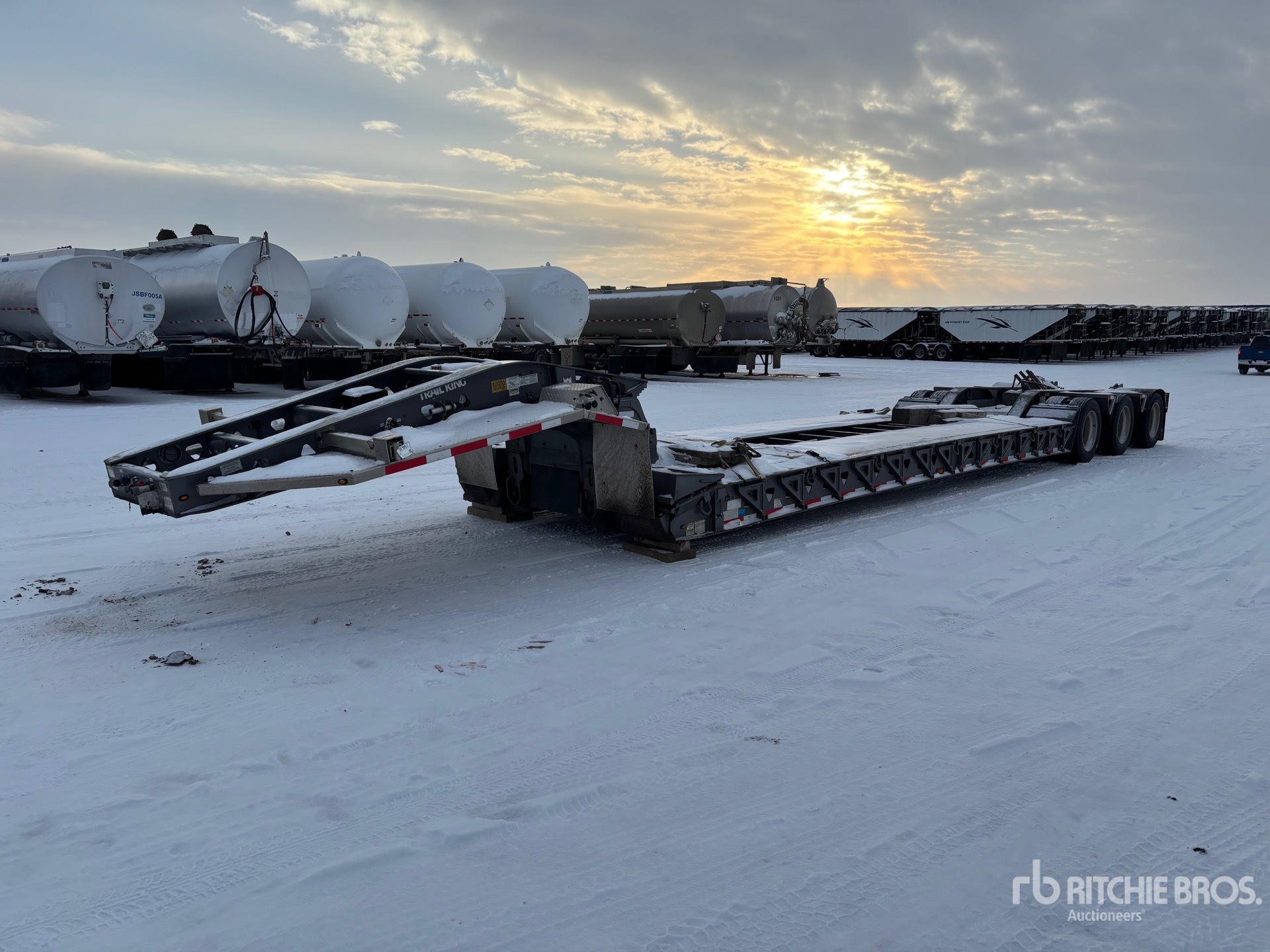 General Appearance with Imagen: esquina delantera izquierda