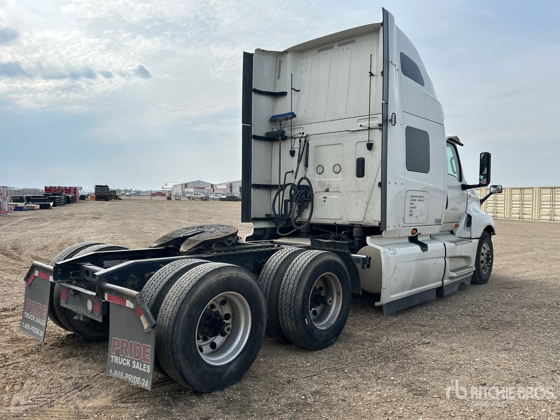 General Appearance with Bild, Ecke hinten rechts