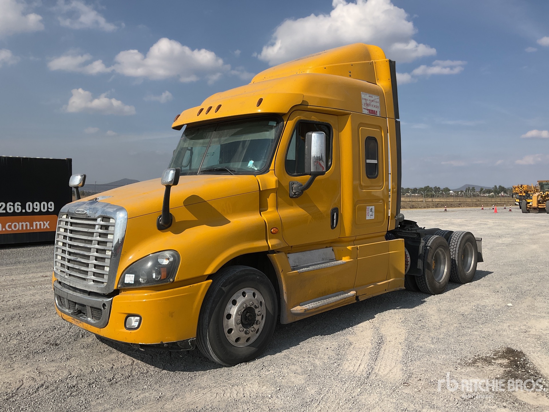 General Appearance with Featured Photo