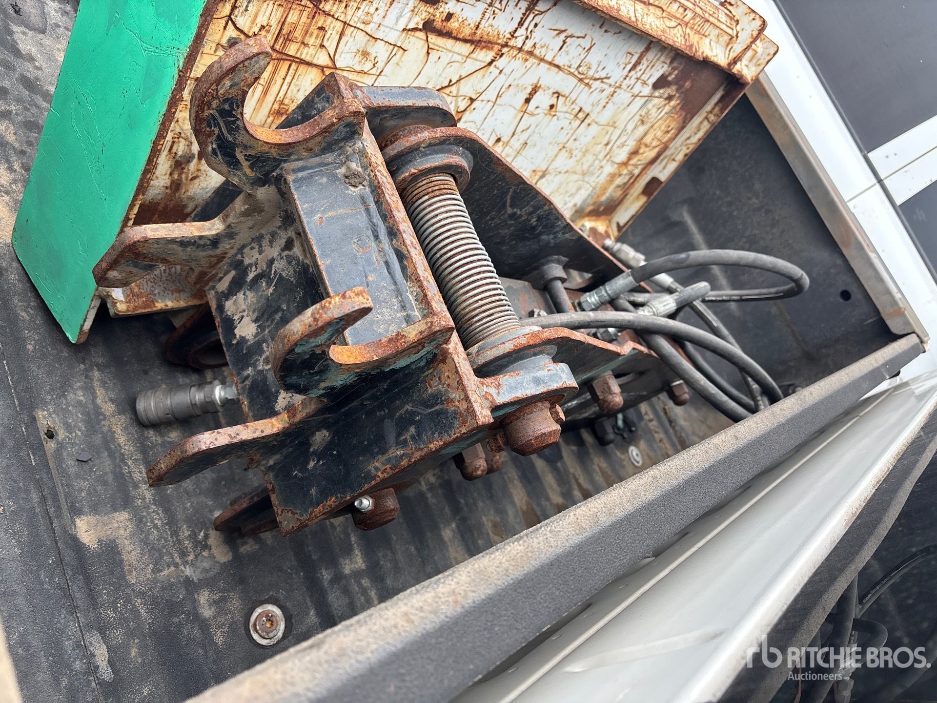 General Appearance with Bild, Ecke hinten rechts