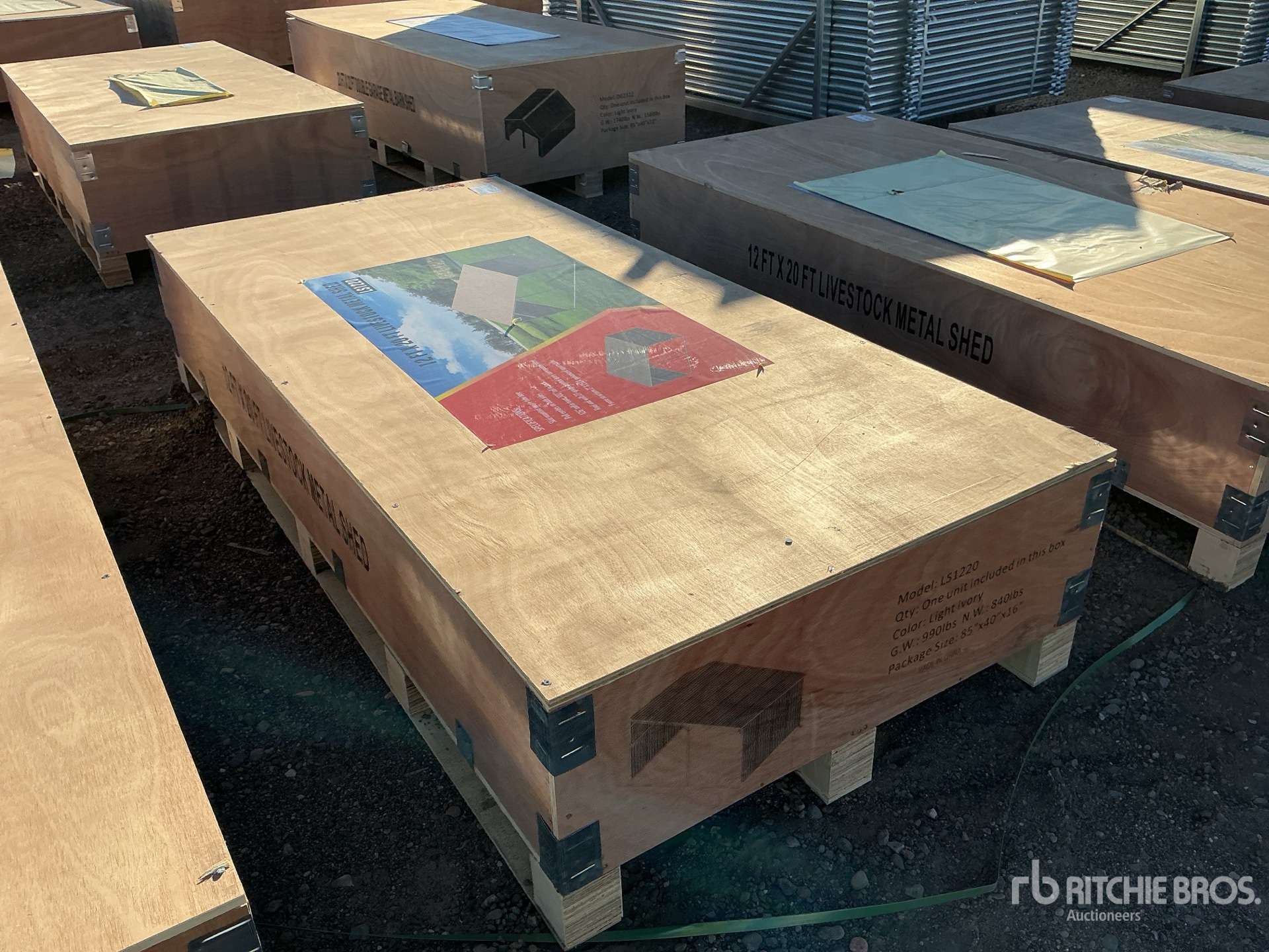 General Appearance with Bild, Ecke hinten rechts