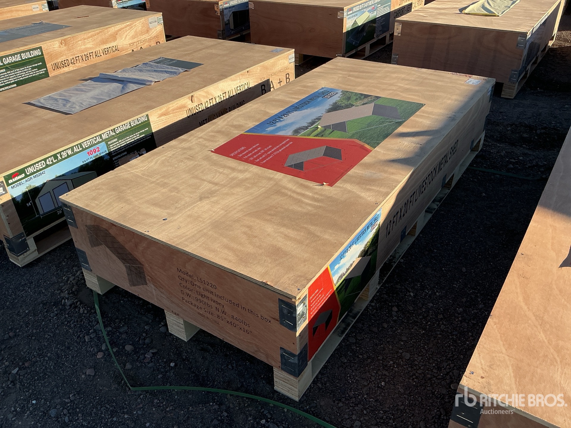 General Appearance with Bild, Ecke vorne rechts