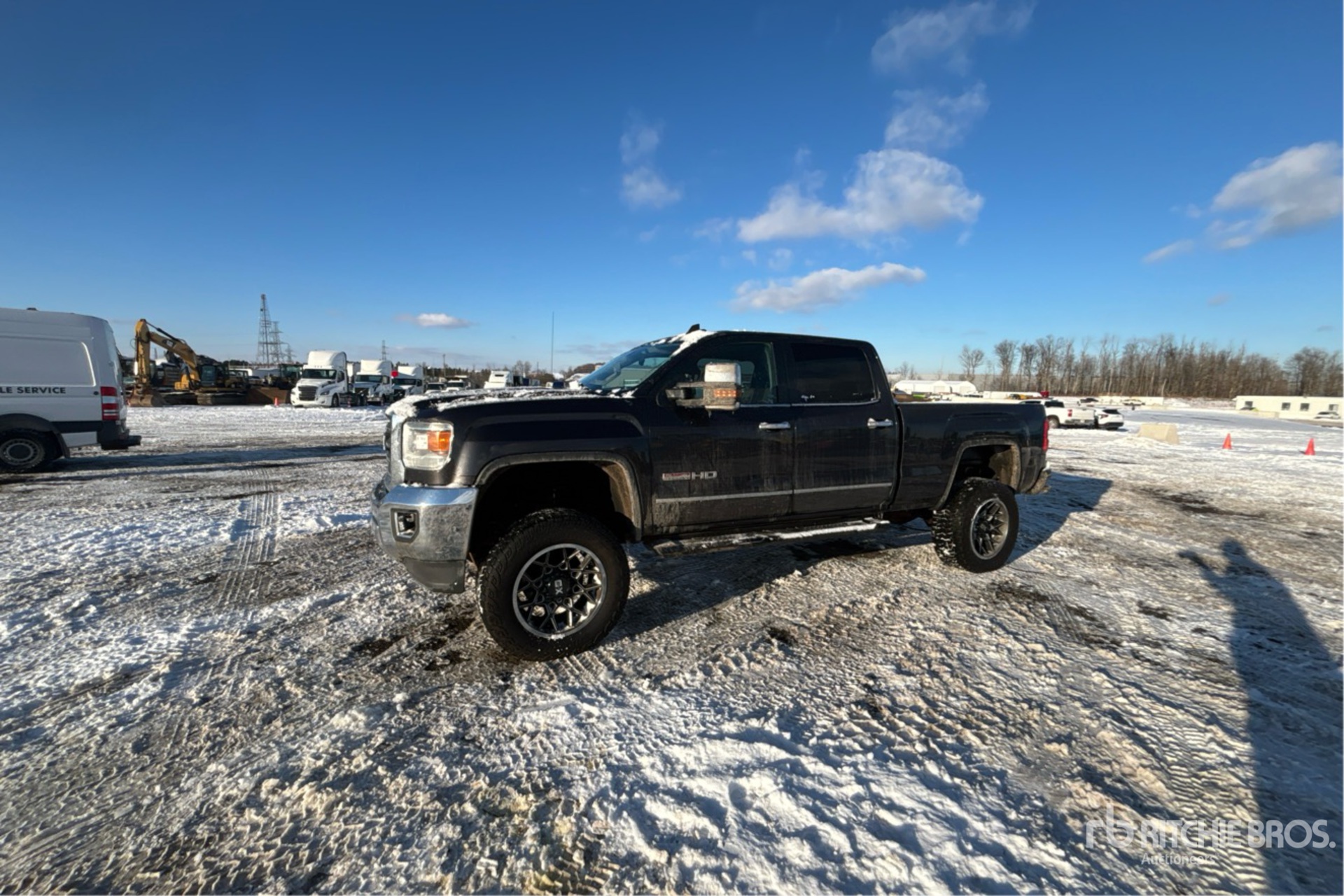 General Appearance with Picture, Left Front Corner