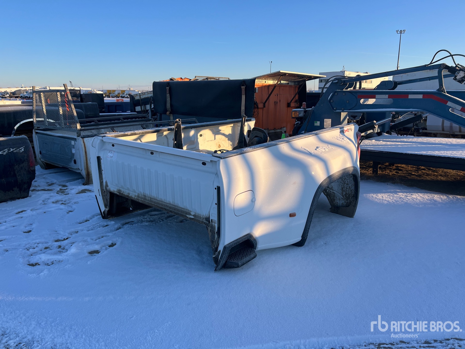 General Appearance with Image, coin avant gauche