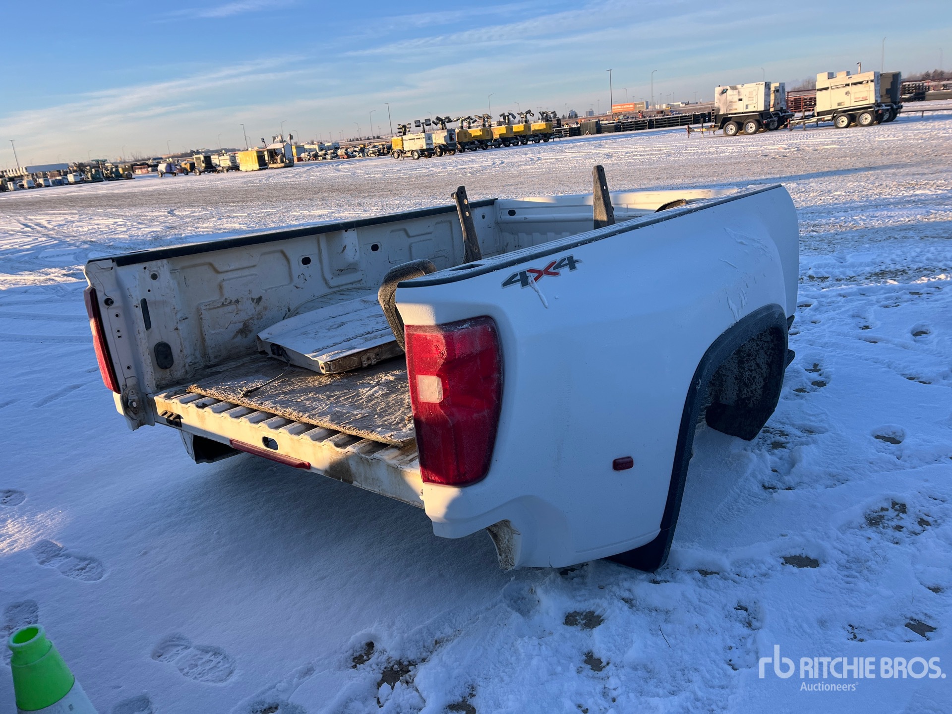 General Appearance with Image, coin arrière droit