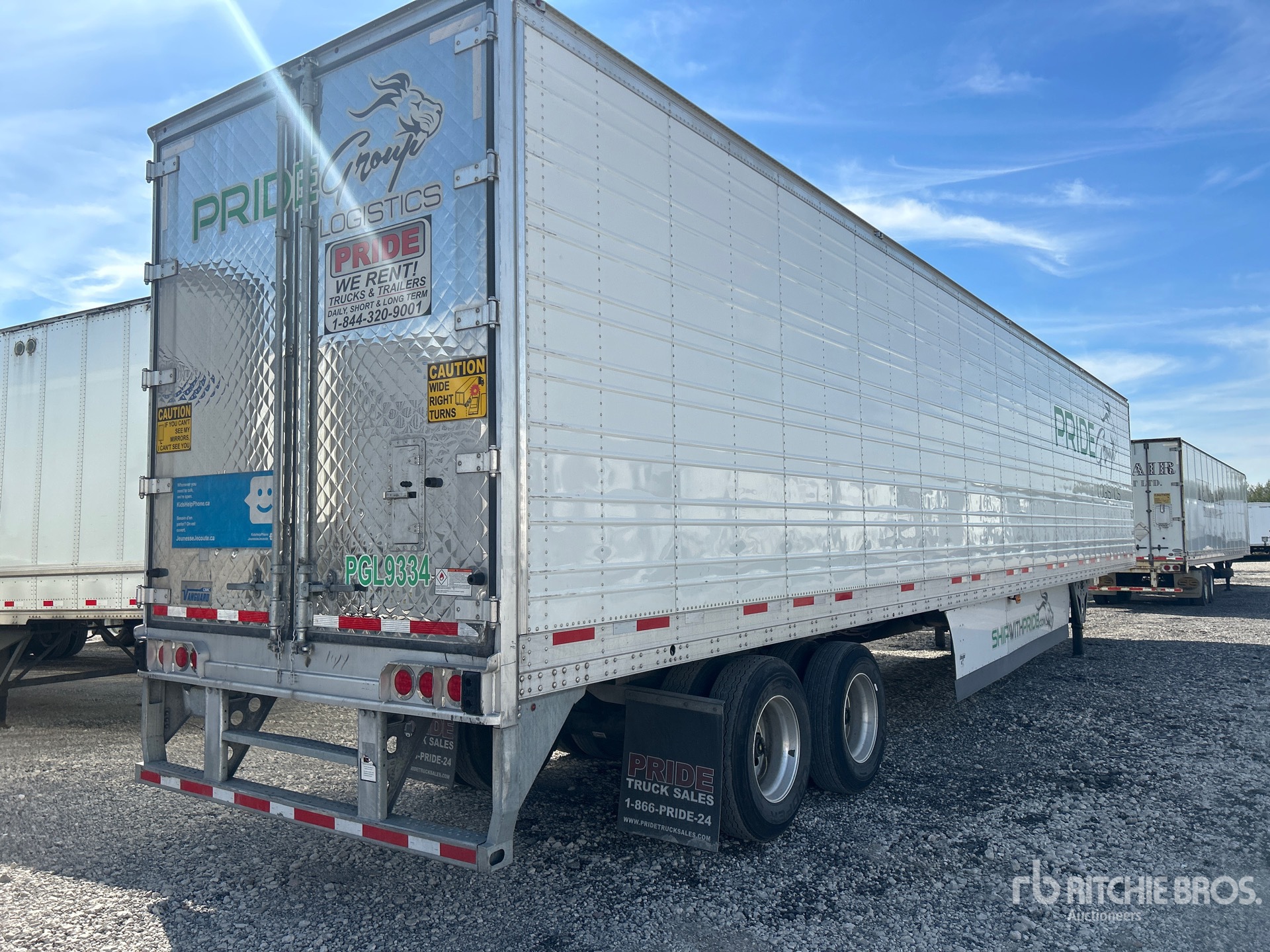 Aspect général with Image, coin arrière droit