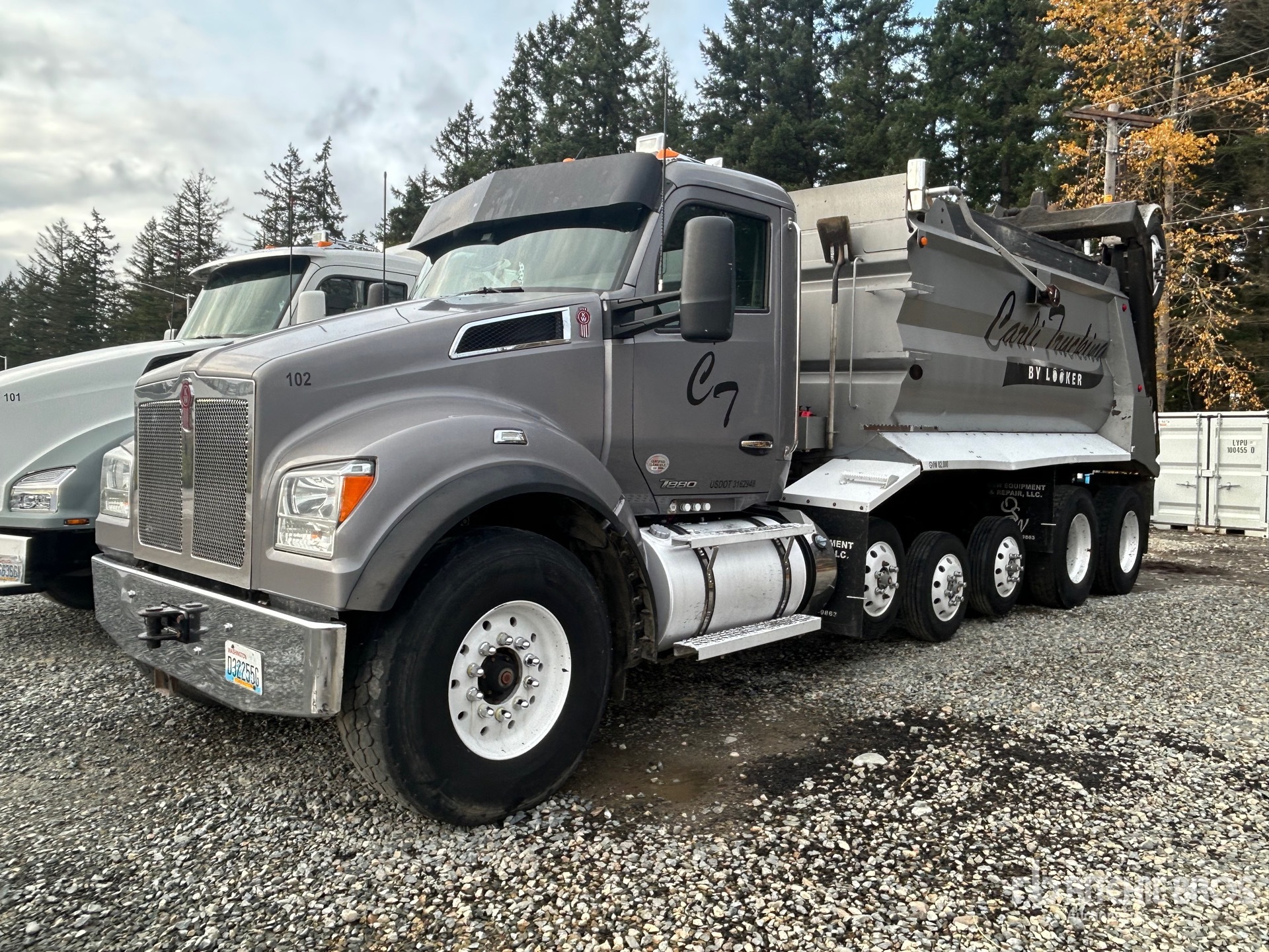 General Appearance with Picture, Left Front Corner