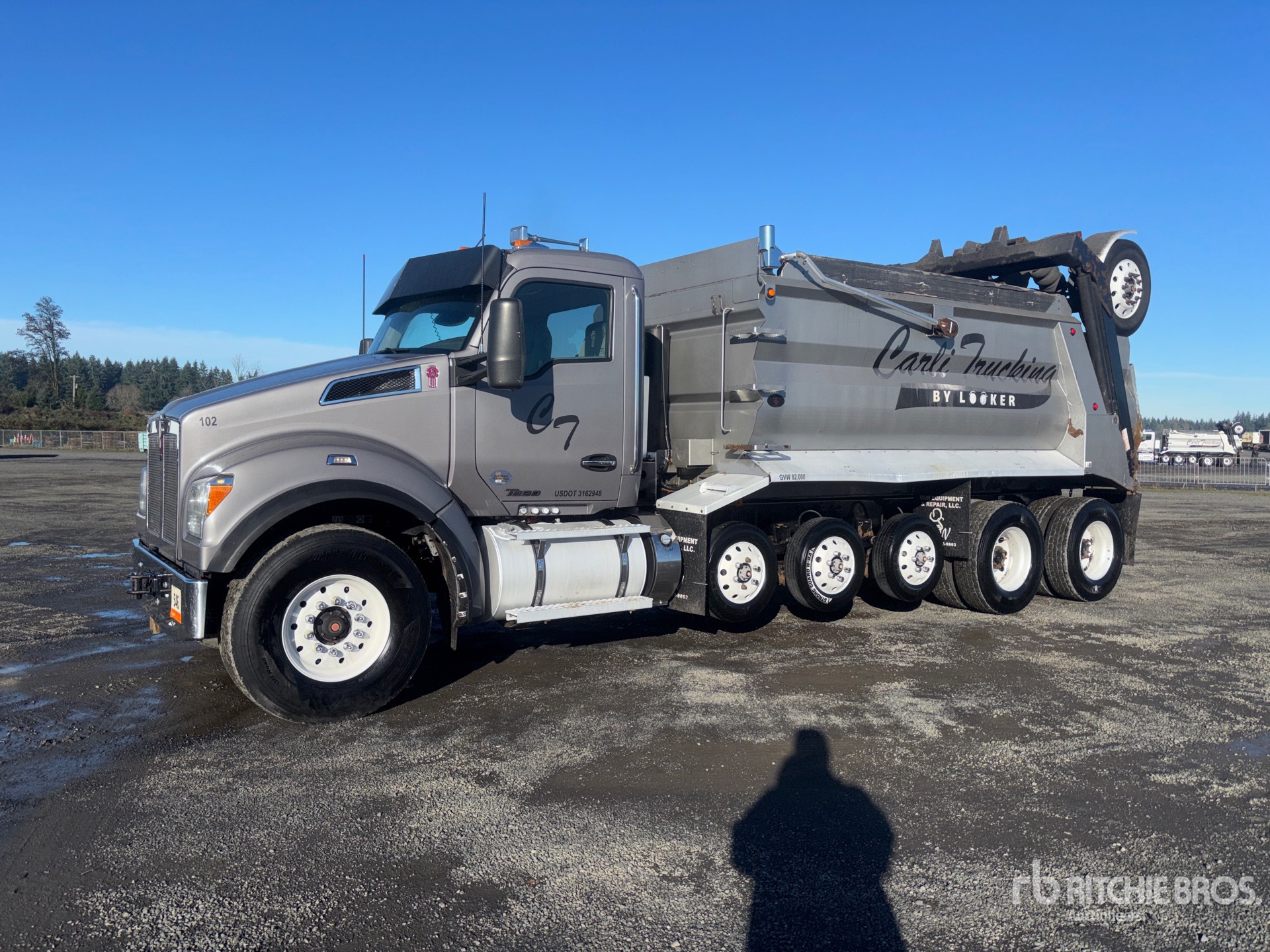 General Appearance with Featured Photo