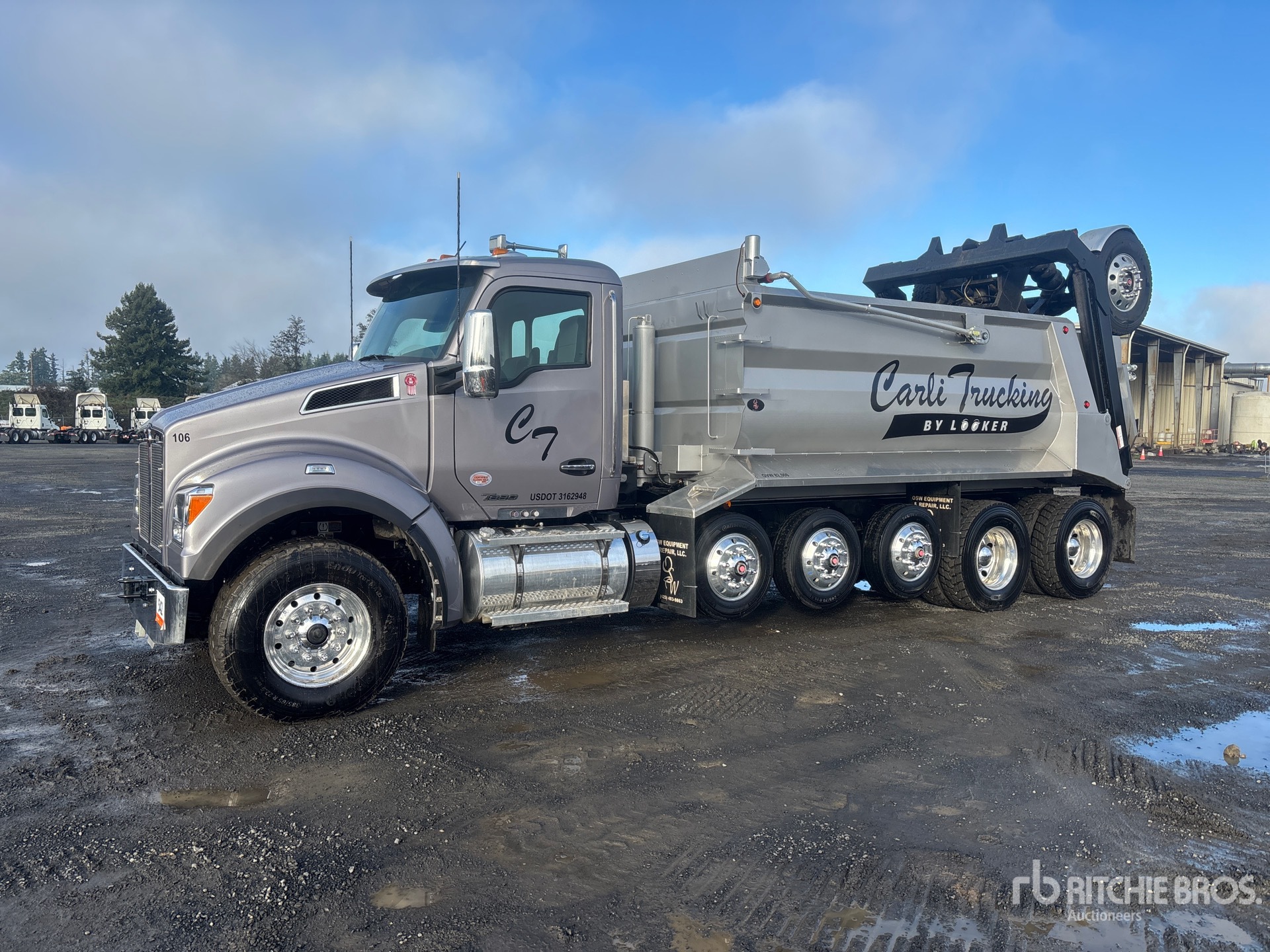 General Appearance with Picture, Left Front Corner